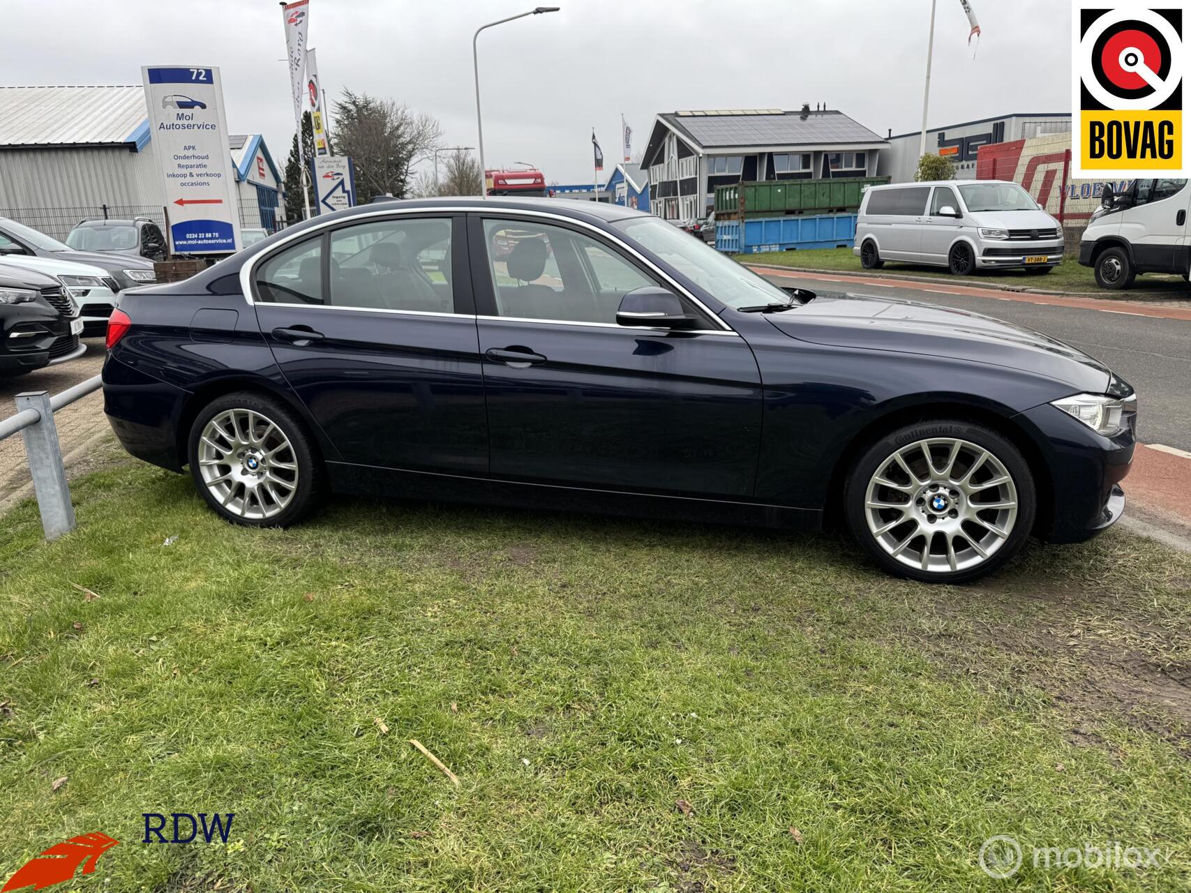 Foto van BMW 320i