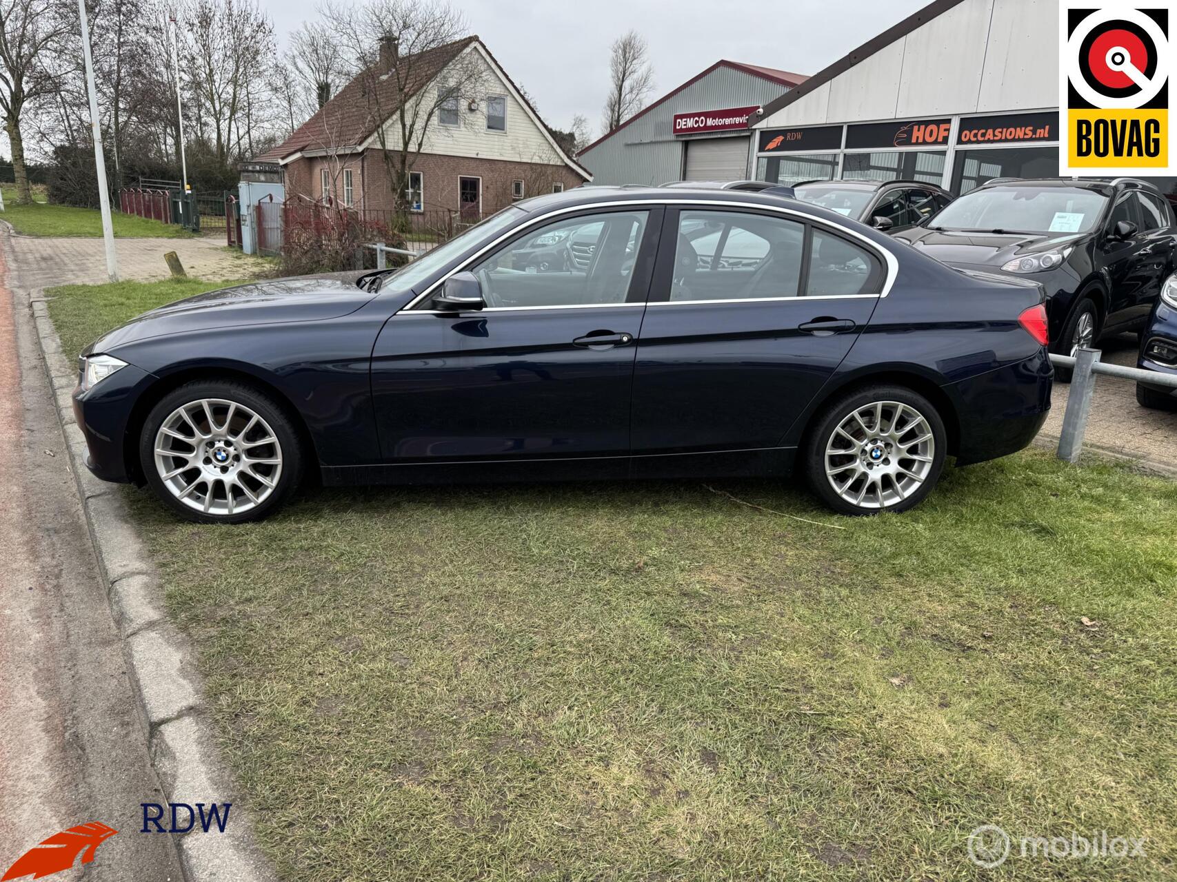 Foto van BMW 320i