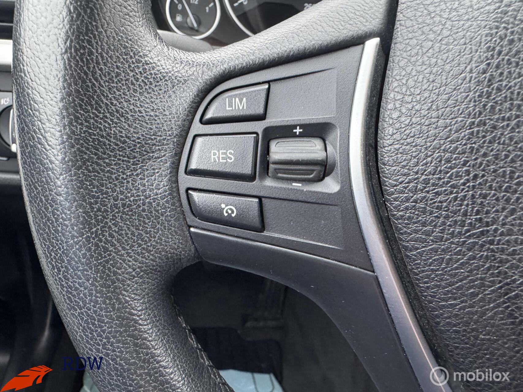 Foto van BMW 320i