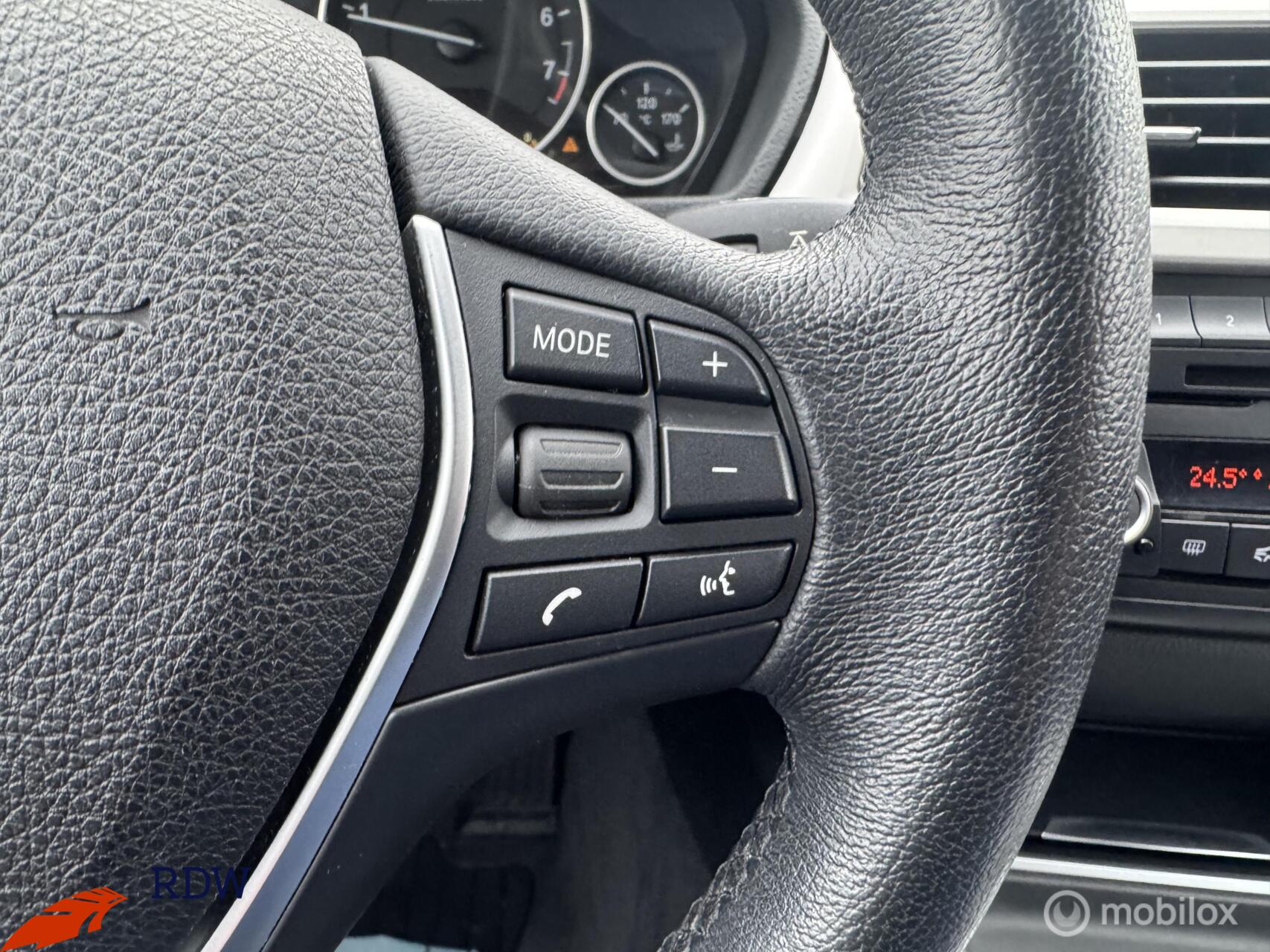 Foto van BMW 320i