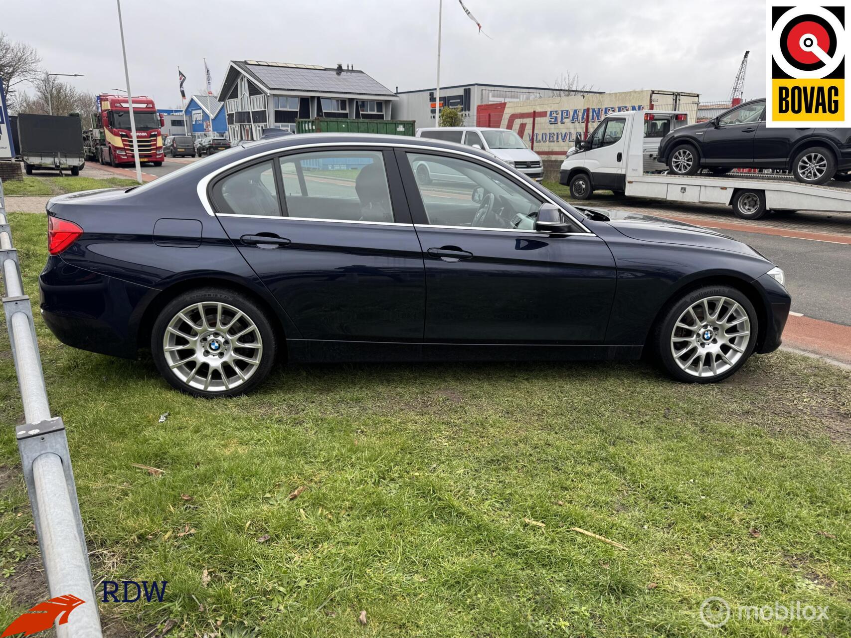 Foto van BMW 320i