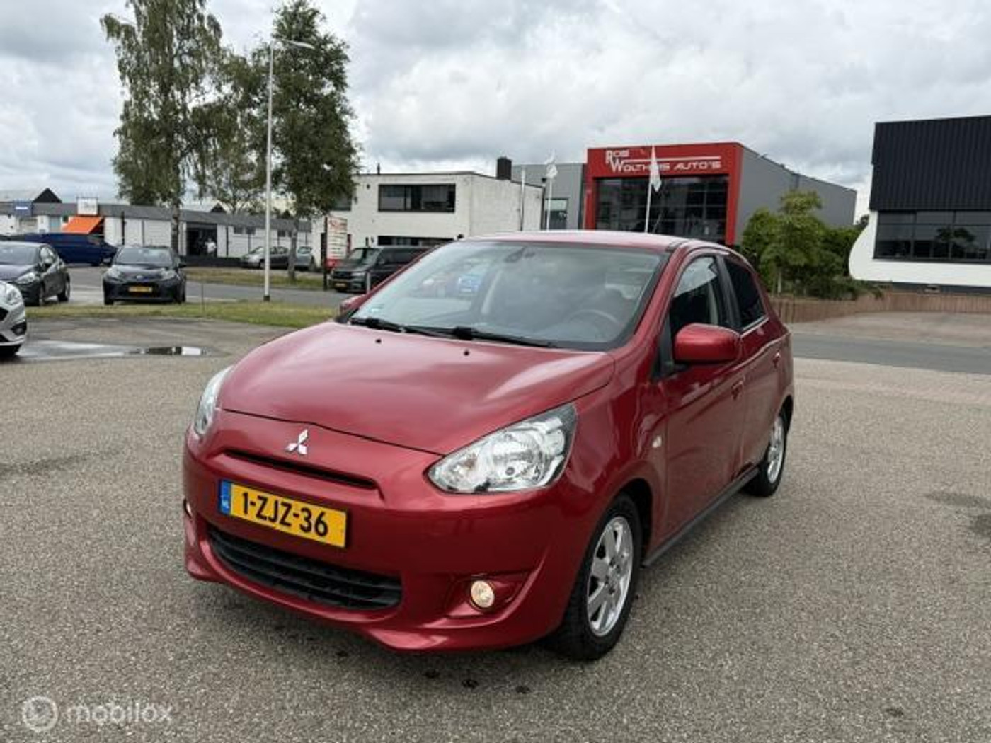 Mitsubishi Mitsubishi Space Star 1.0 Bright 2015 - voorkant