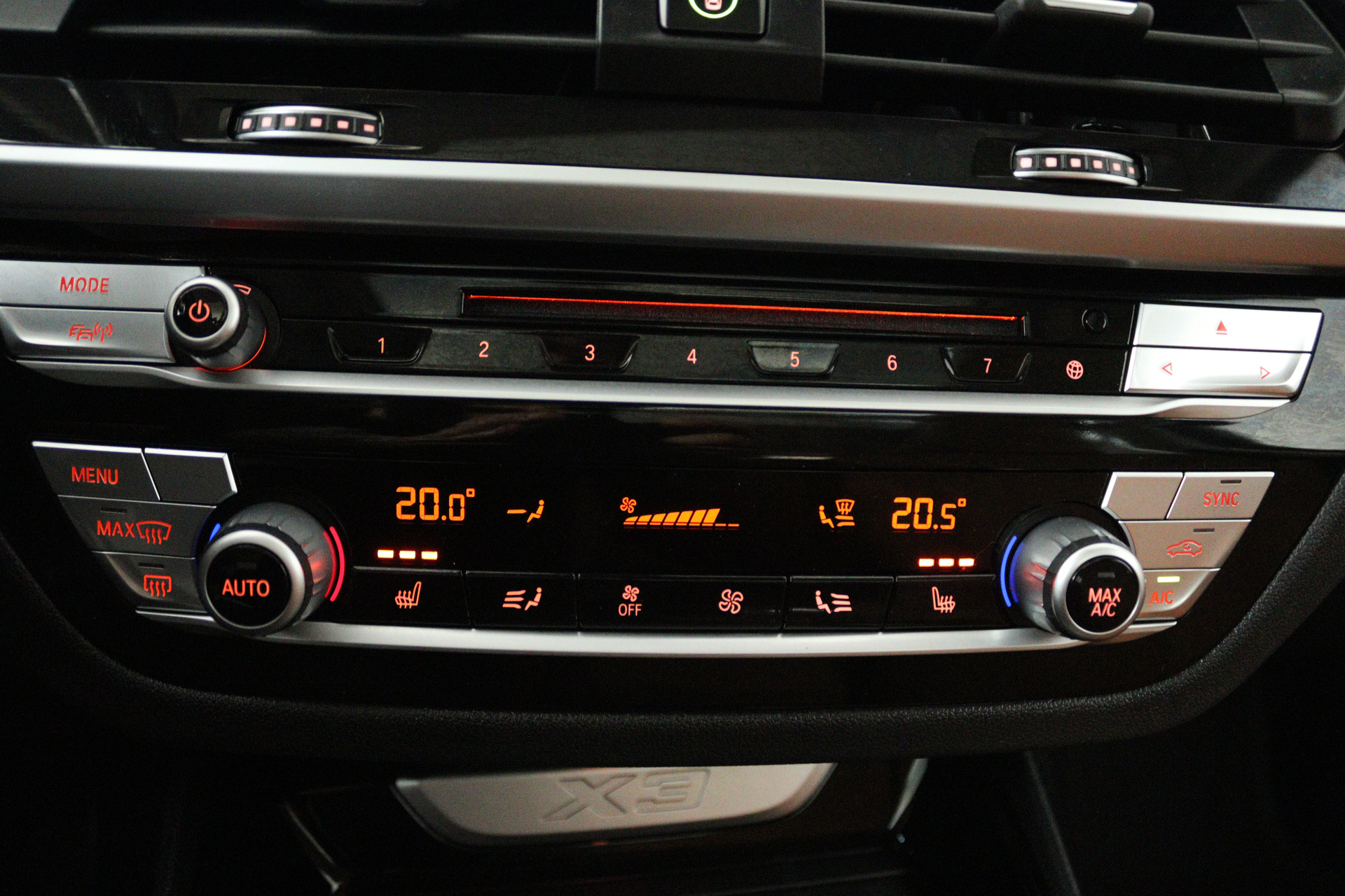 Foto van BMW X3 Xdrive30i