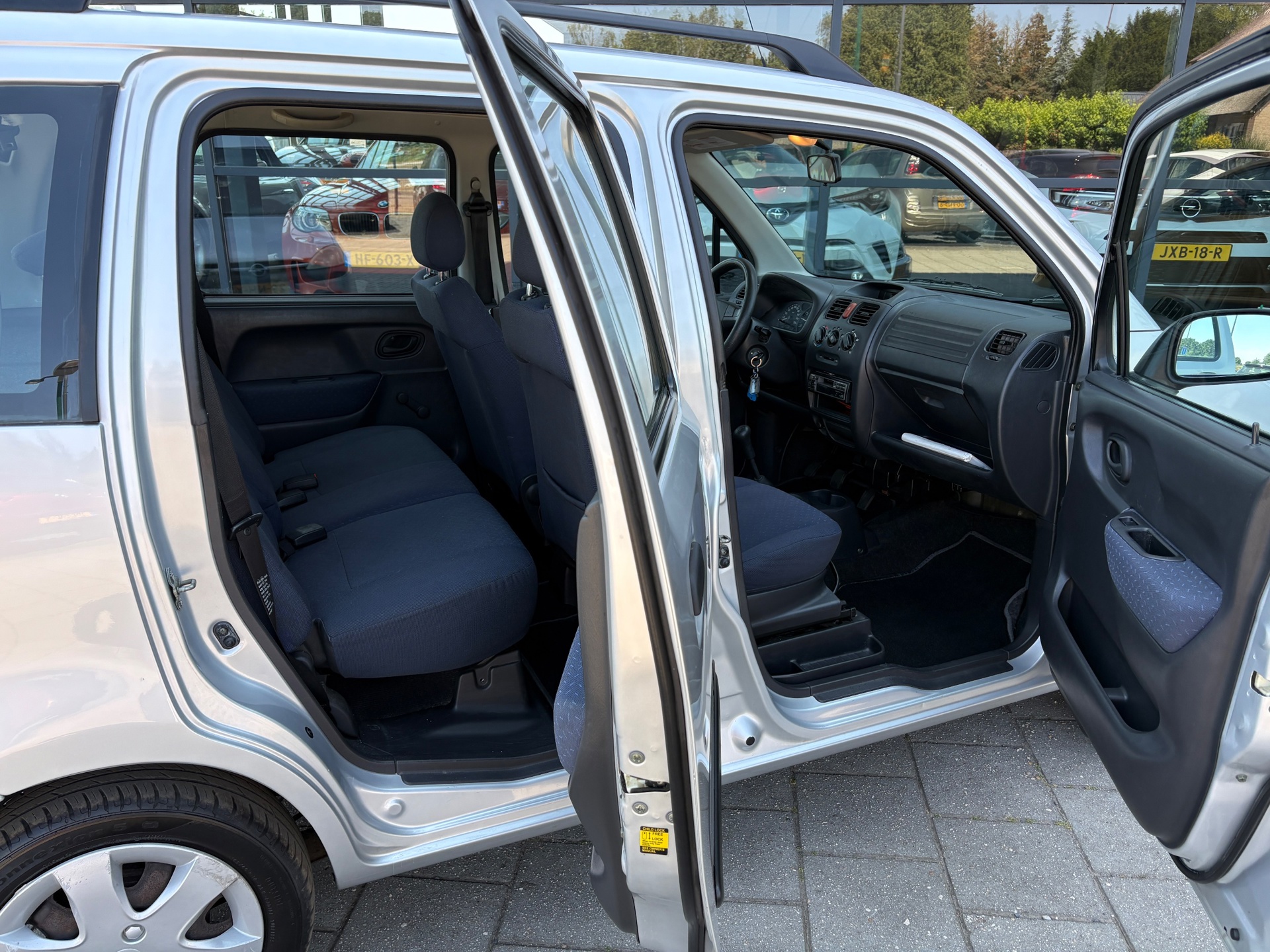 Foto van Suzuki Wagon R