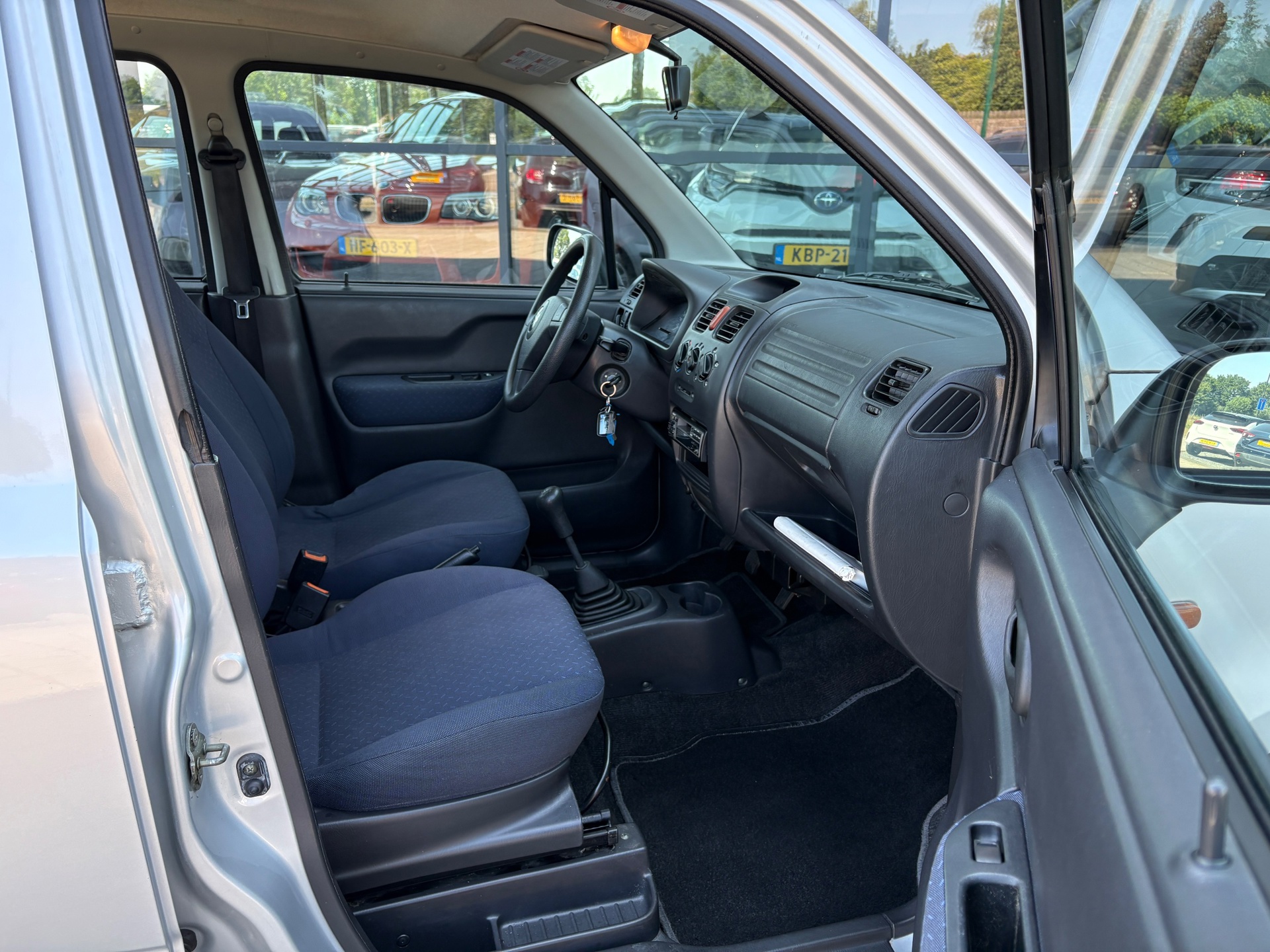 Foto van Suzuki Wagon R