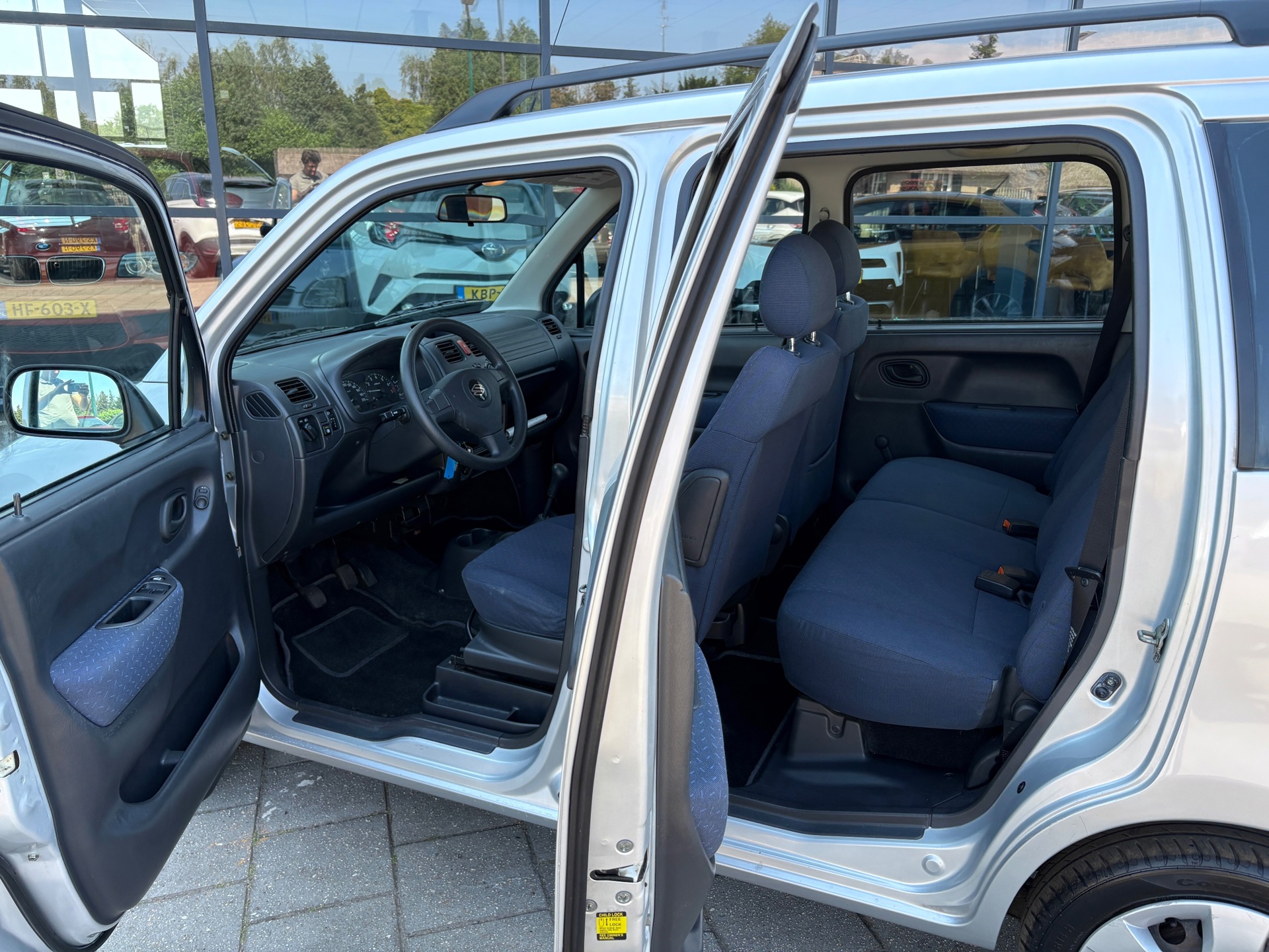 Foto van Suzuki Wagon R