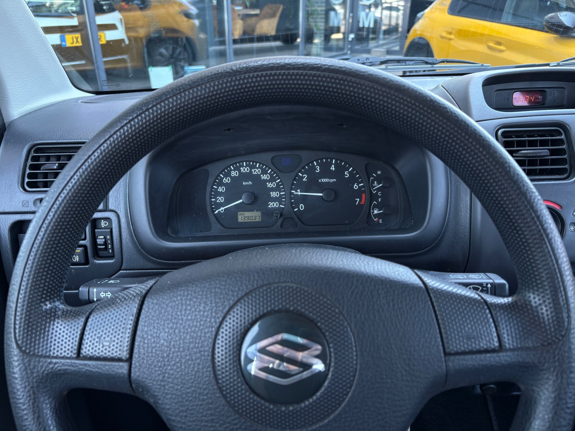 Foto van Suzuki Wagon R