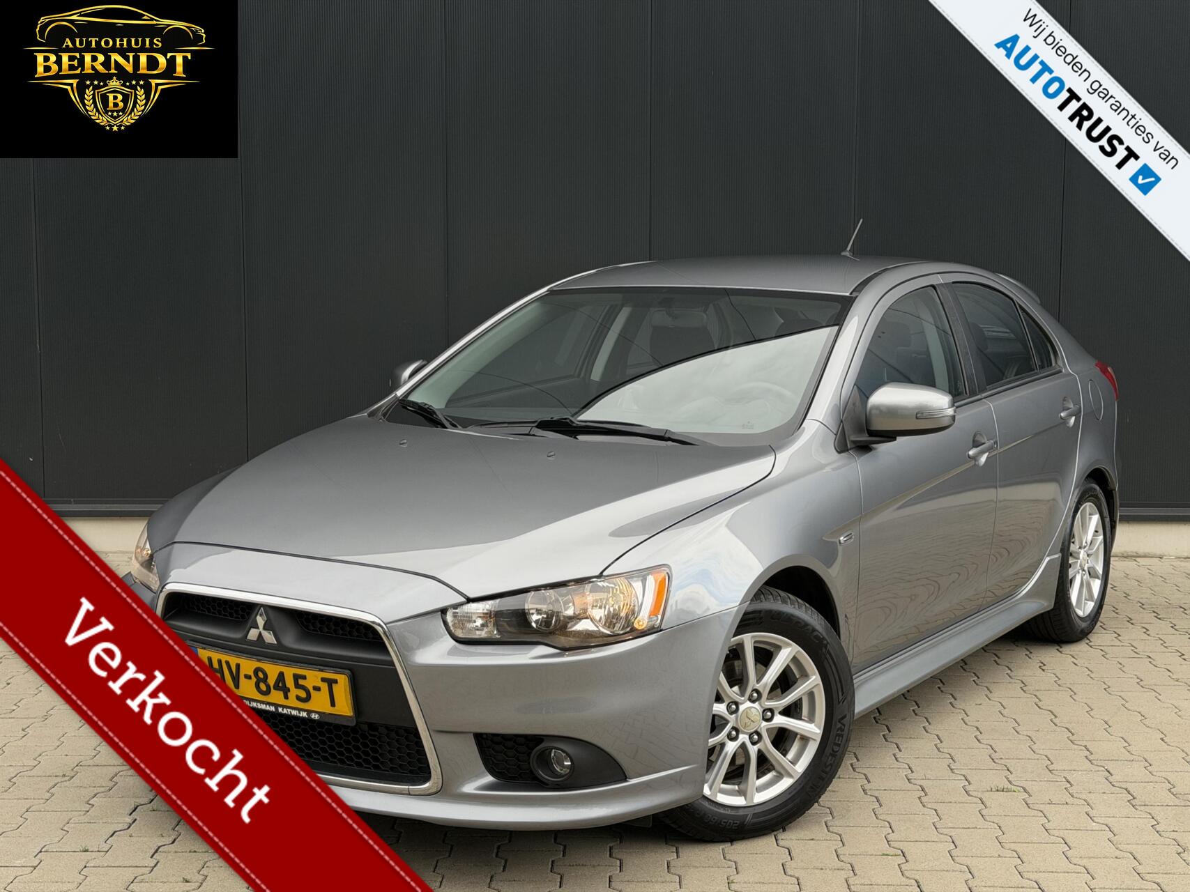 Mitsubishi Mitsubishi Lancer 1.6 Limited Edition Trekhaak PDC 2016 - voorkant
