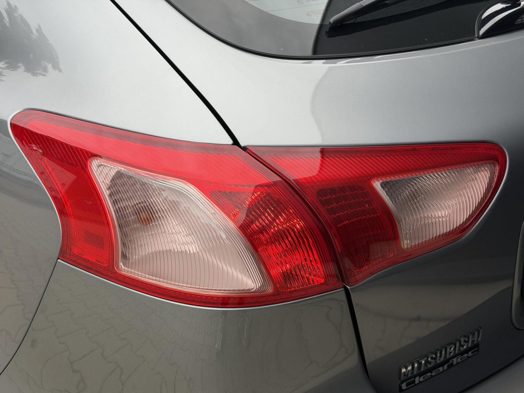 Foto van Mitsubishi Mitsubishi Lancer