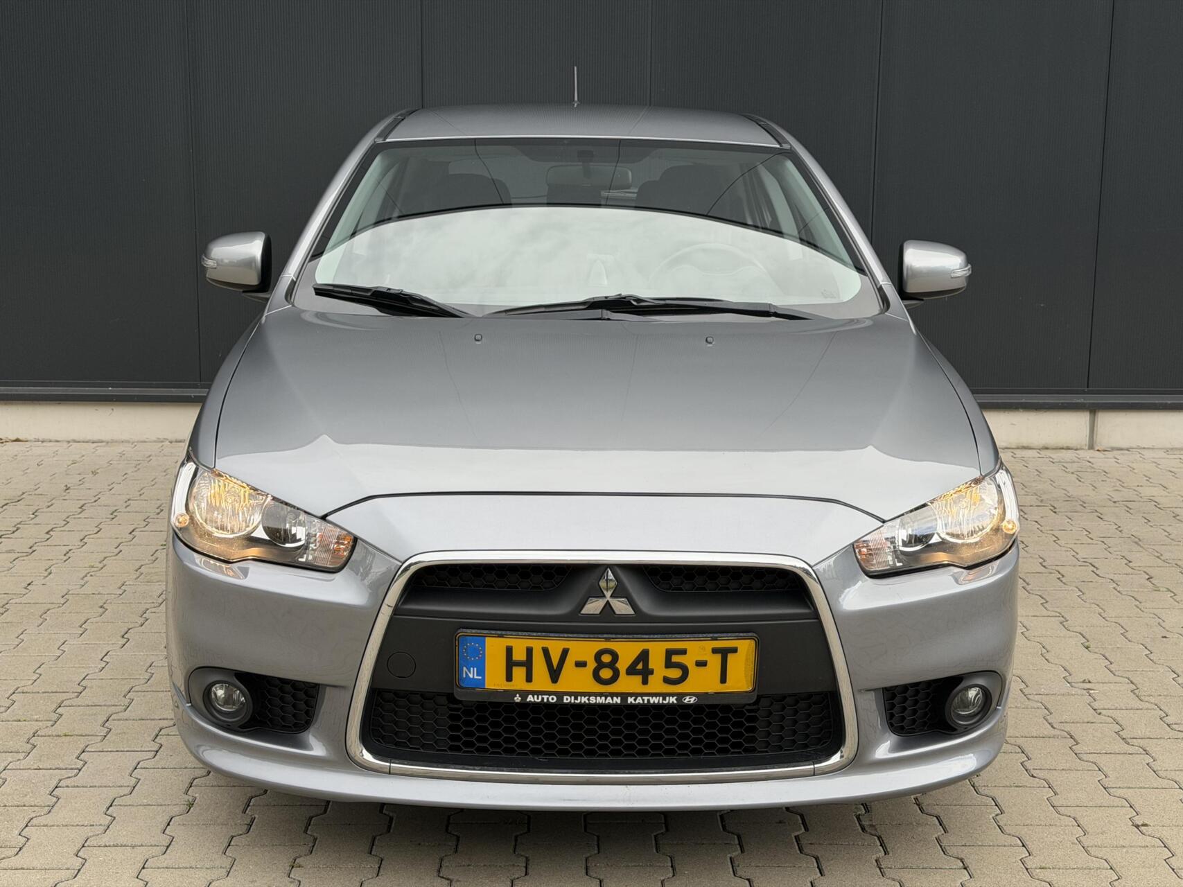 Foto van Mitsubishi Mitsubishi Lancer