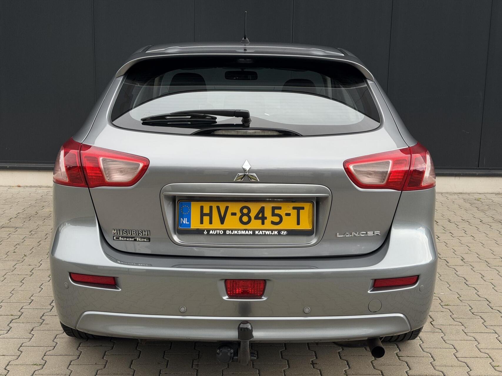 Foto van Mitsubishi Mitsubishi Lancer