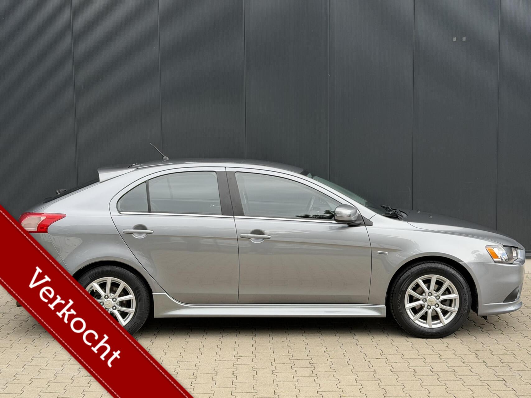 Foto van Mitsubishi Mitsubishi Lancer