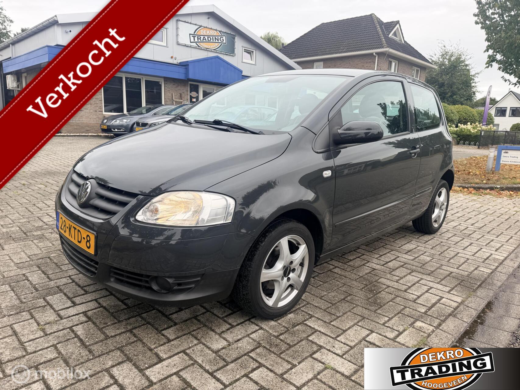 Volkswagen Fox 1.2 Trendline Airco elektrisch pakket! 2010 - voorkant