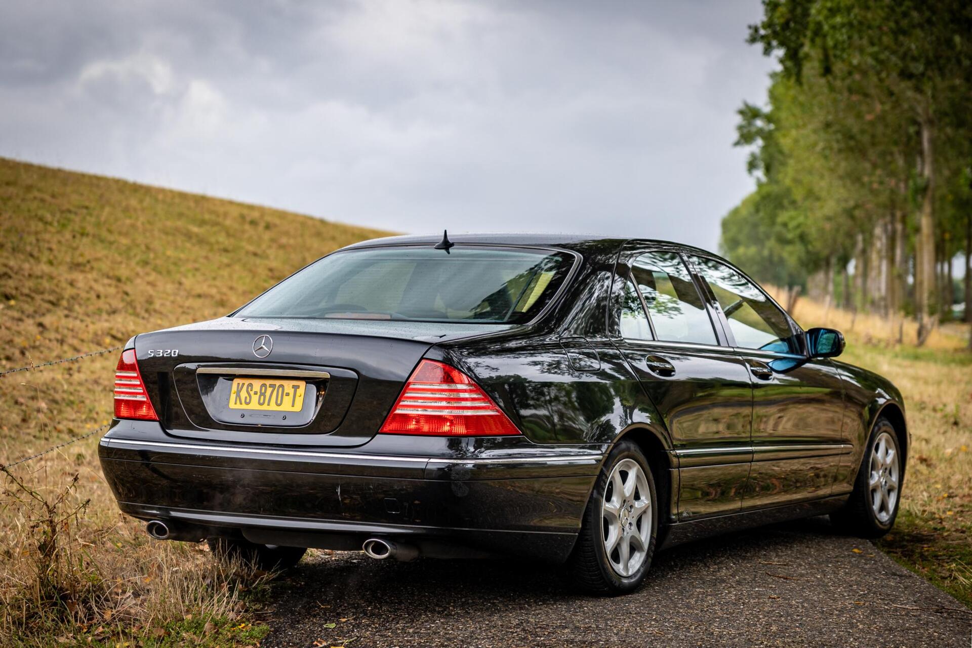 Foto van Mercedes-Benz S 320