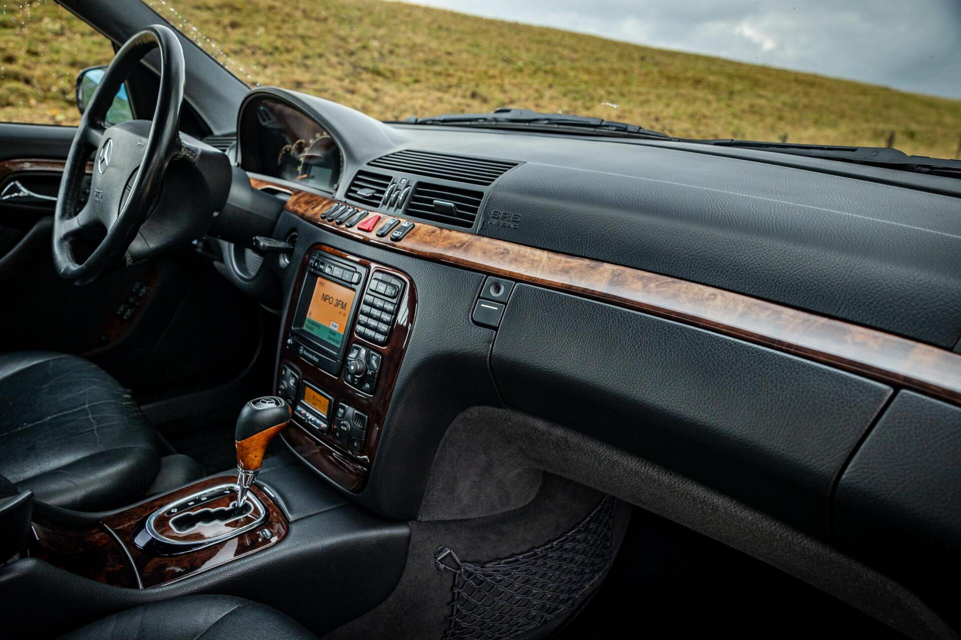 Foto van Mercedes-Benz S 320