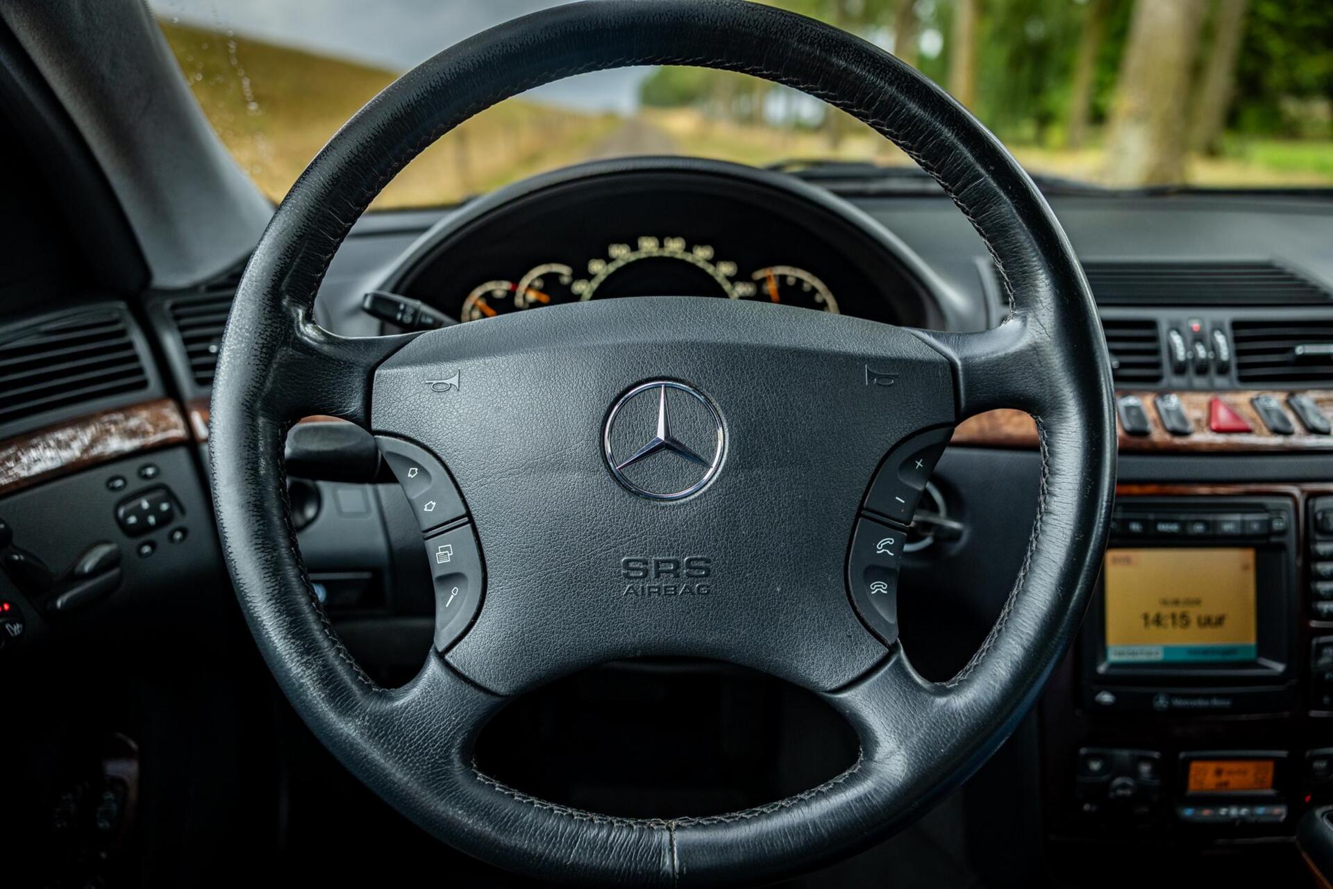 Foto van Mercedes-Benz S 320