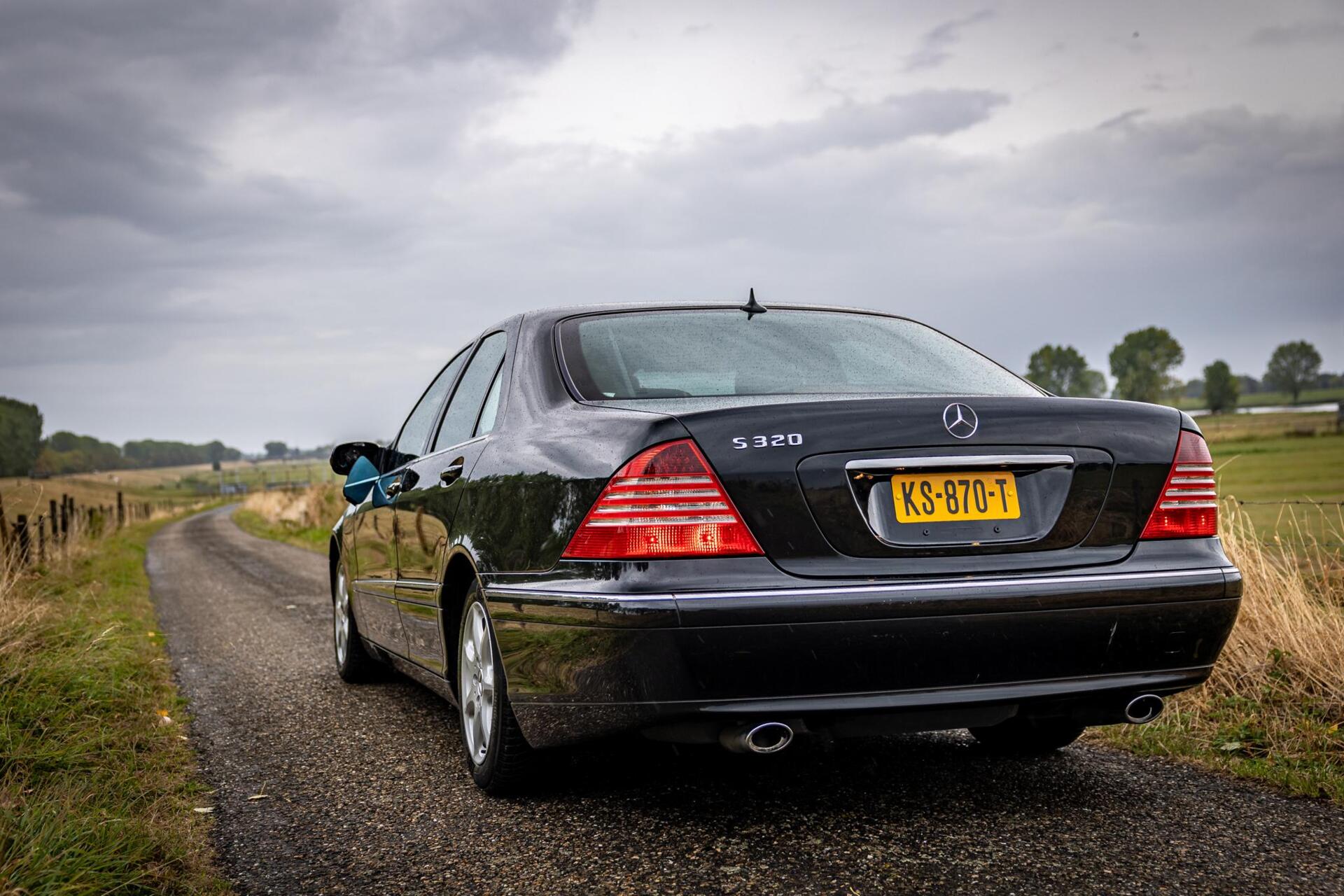 Foto van Mercedes-Benz S 320