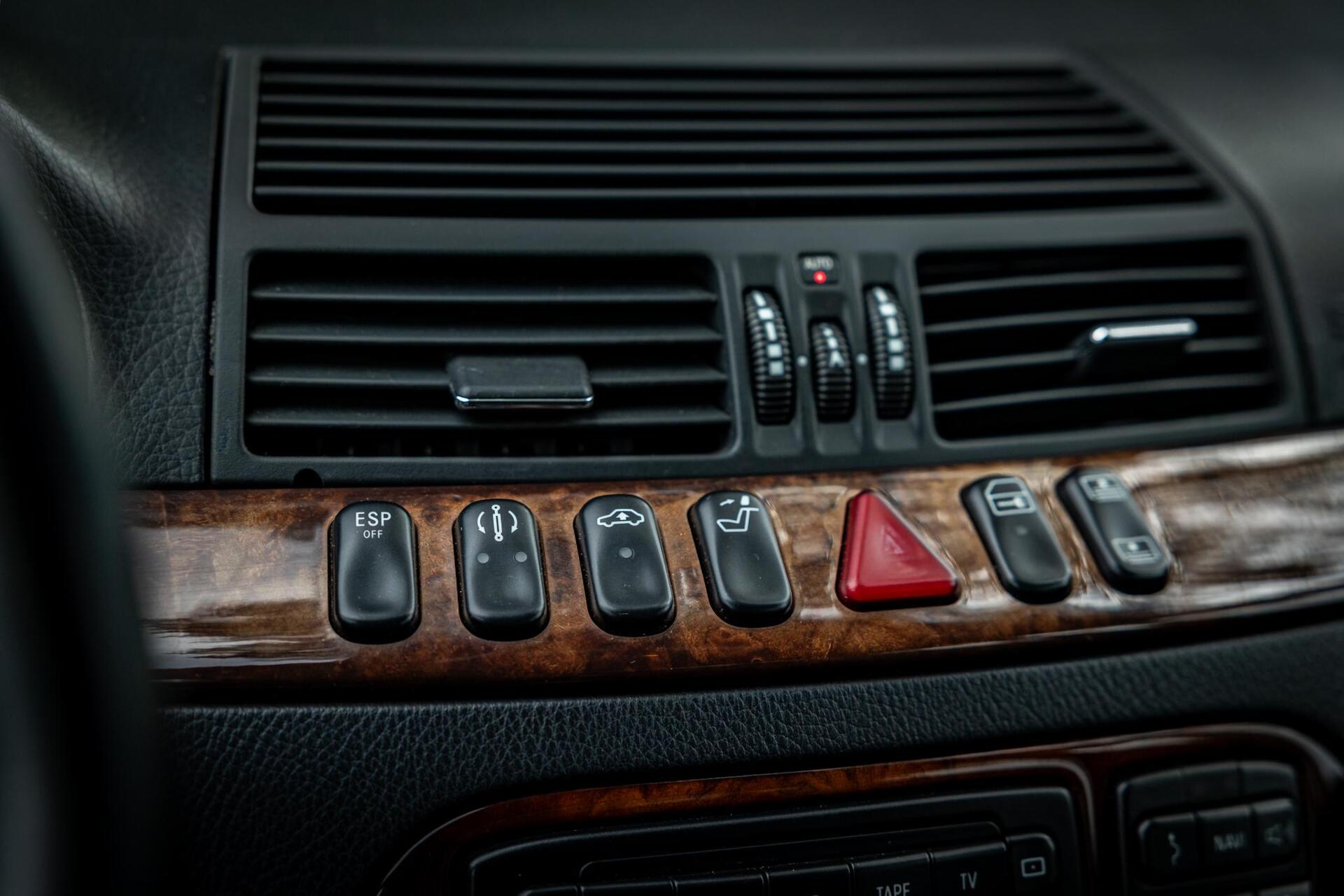 Foto van Mercedes-Benz S 320