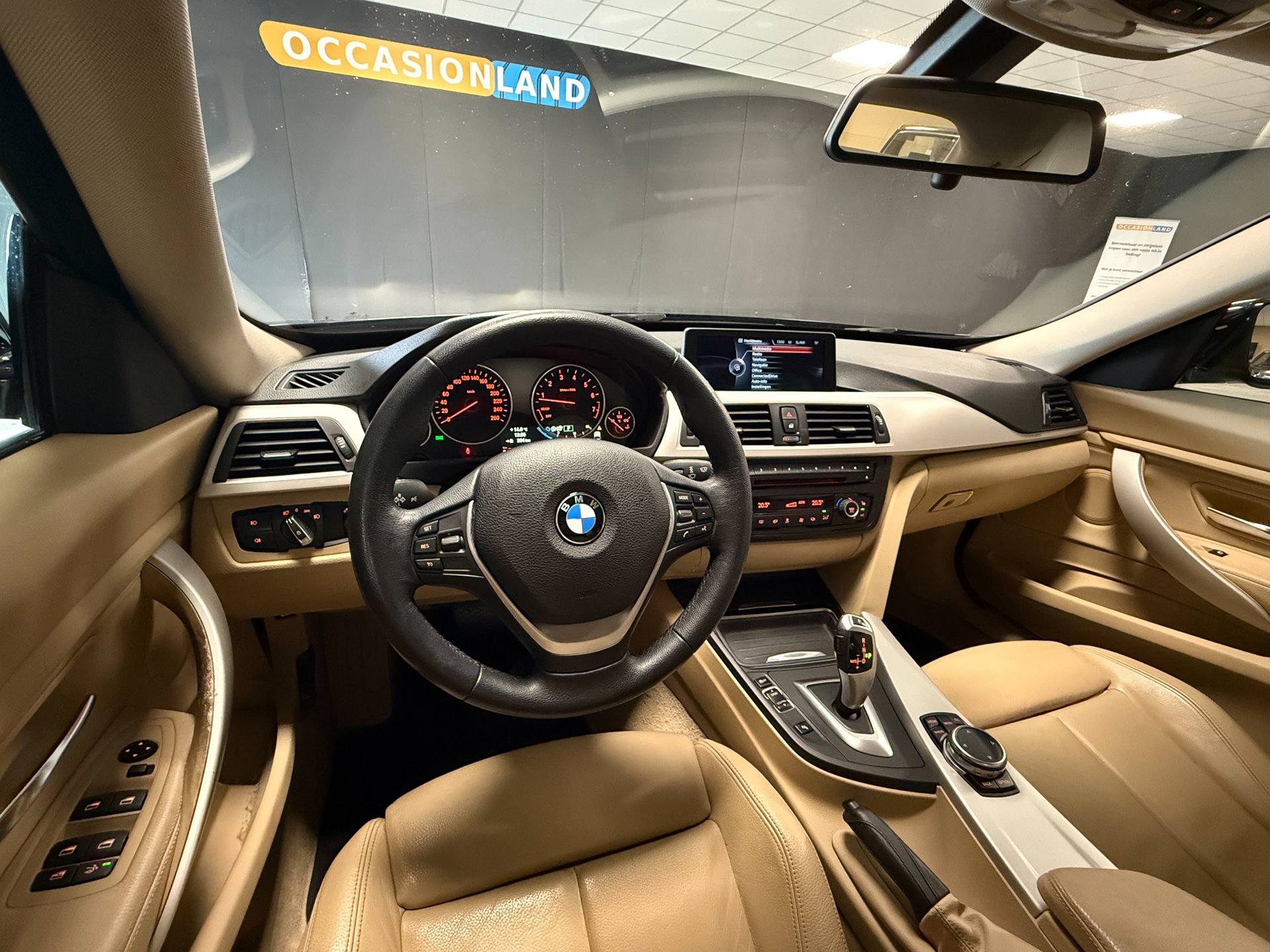 Foto van BMW 328i
