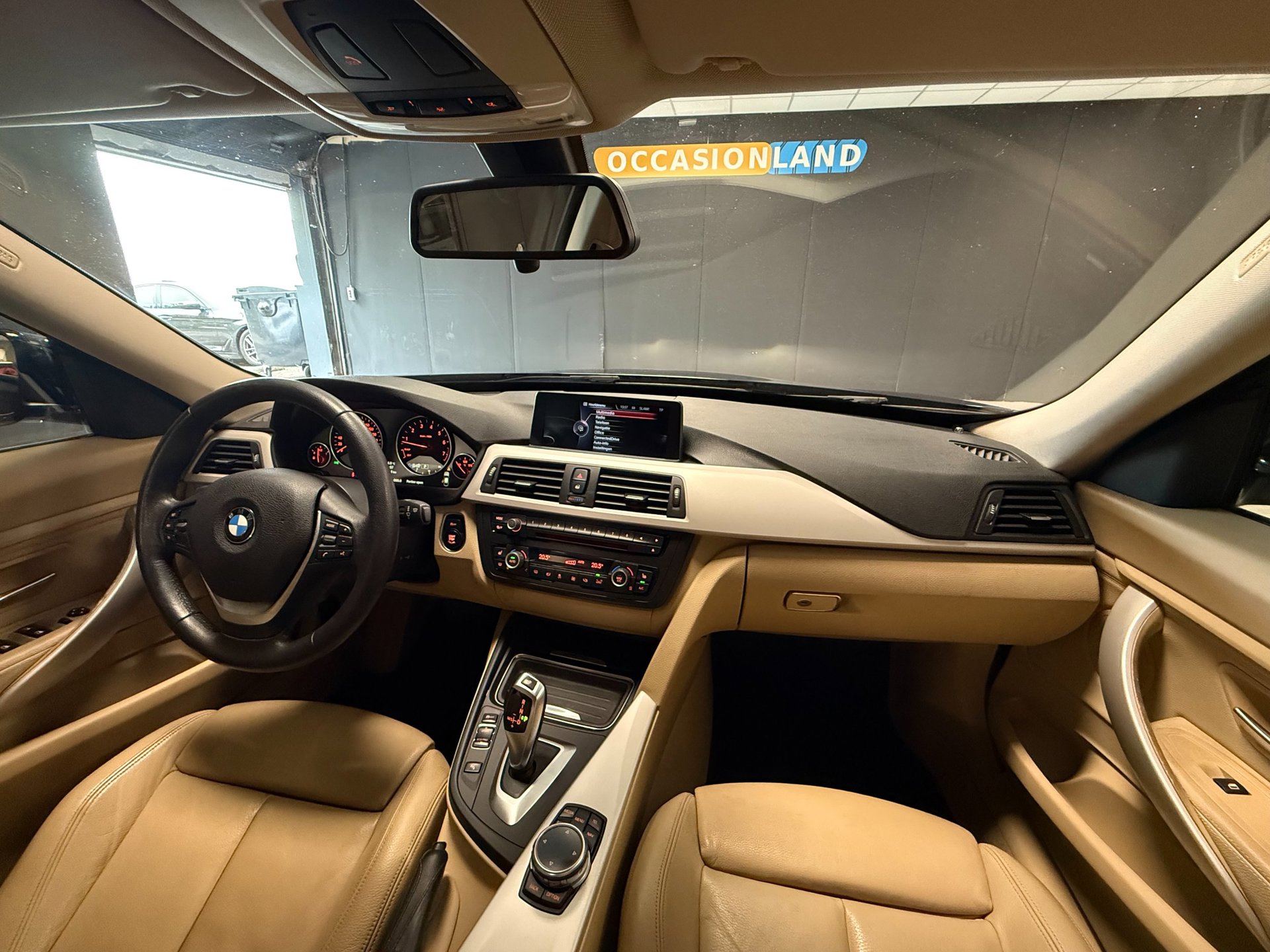Foto van BMW 328i