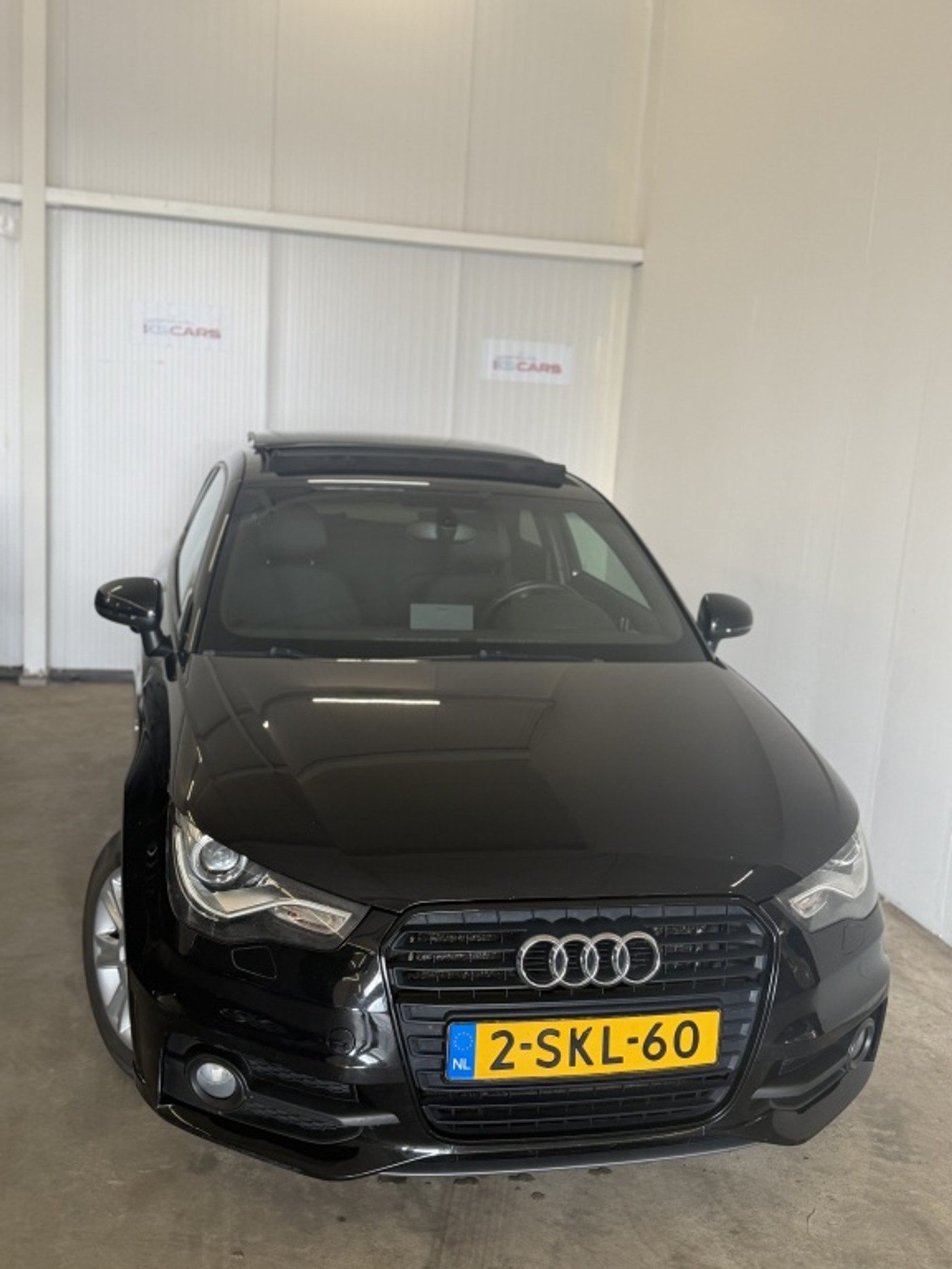 Audi A1 1.6 TDI | S-Line | Automaat | Panorama dak ! 2013 - voorkant
