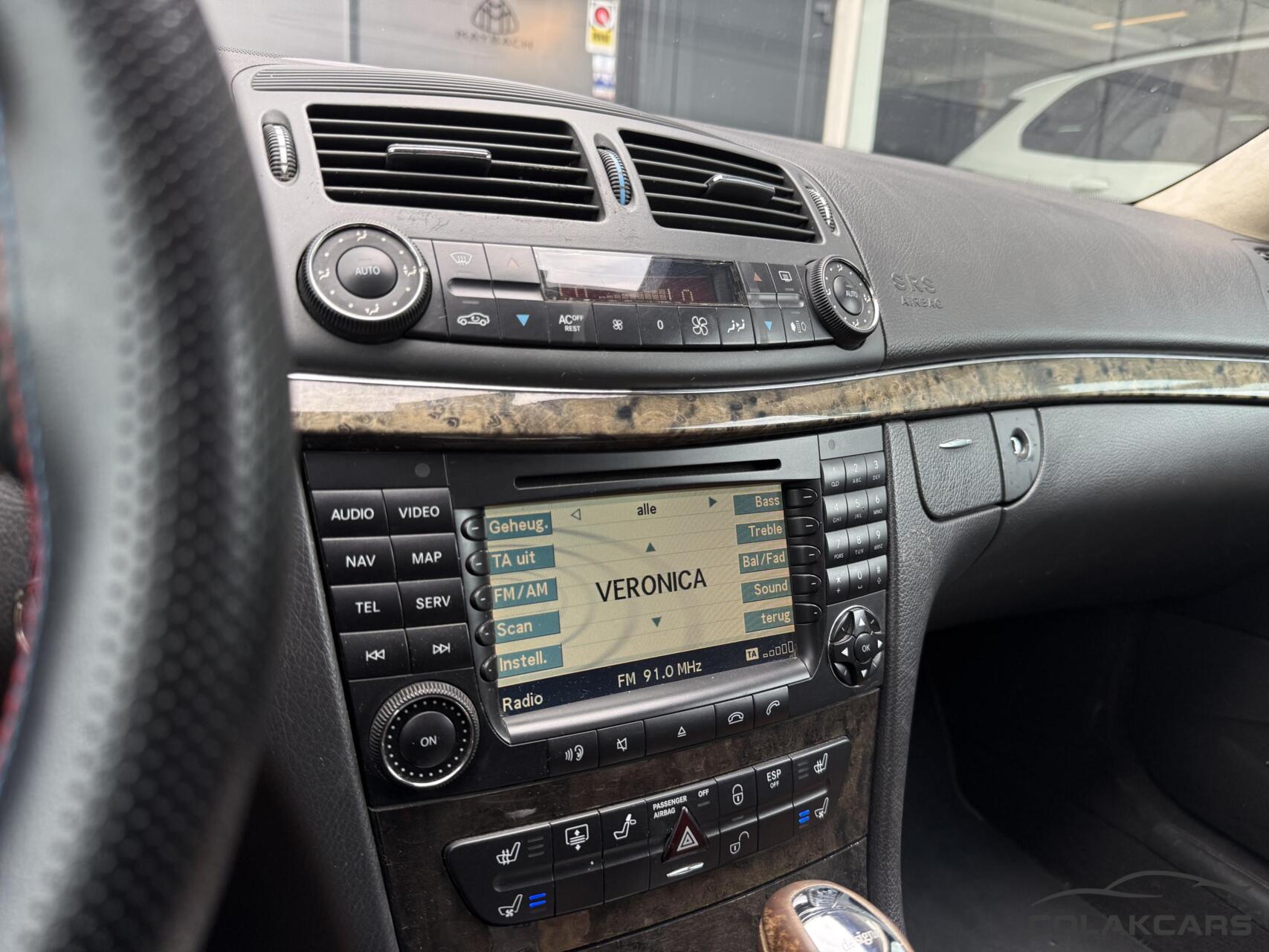 Foto van Mercedes-Benz E 320 CDI