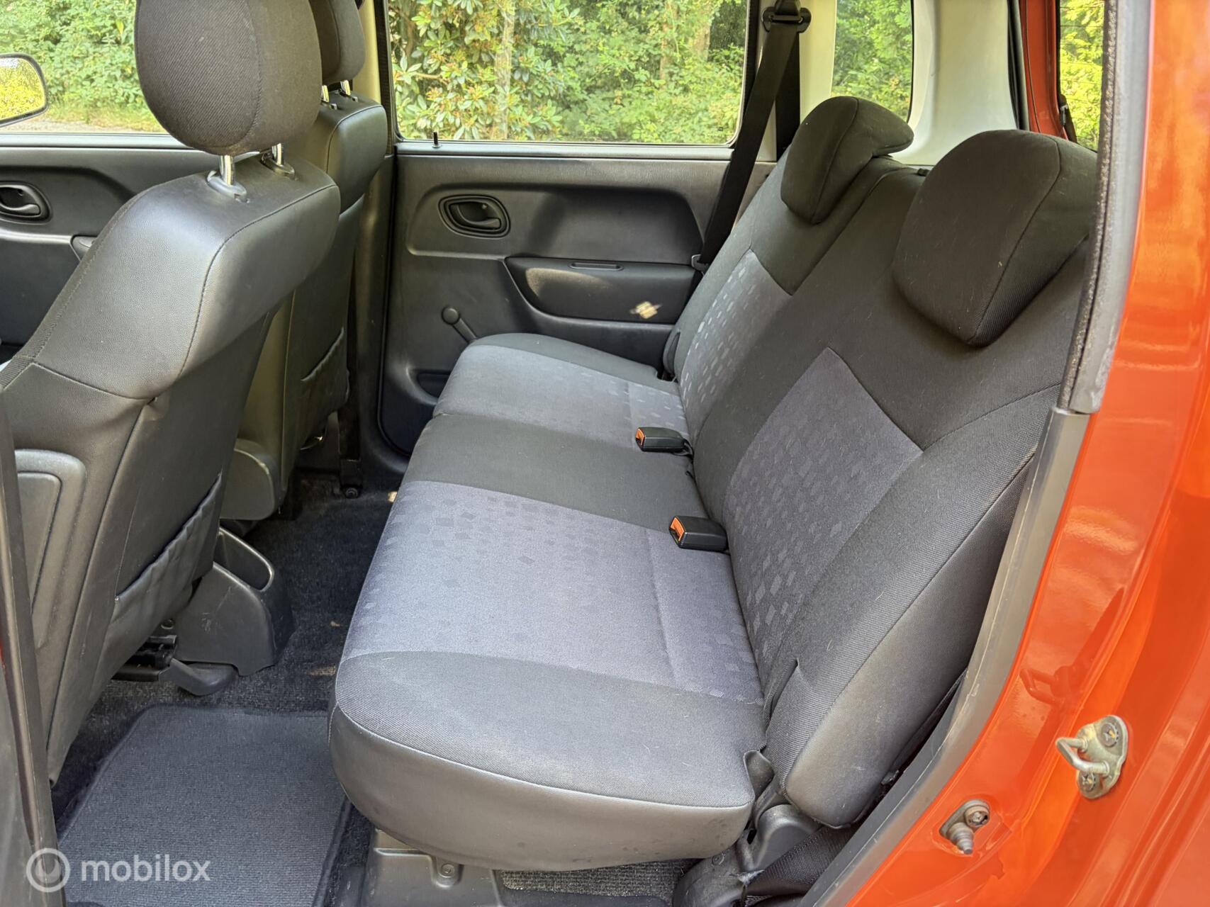 Foto van Opel Agila