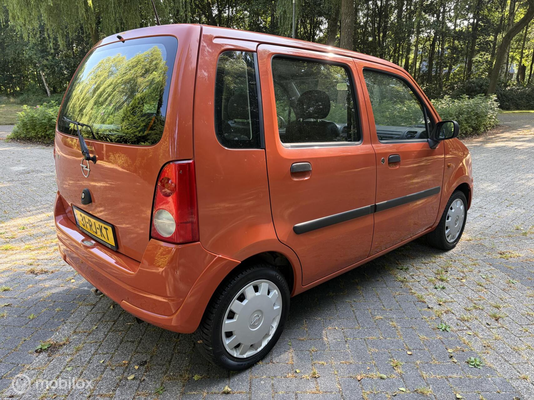 Foto van Opel Agila
