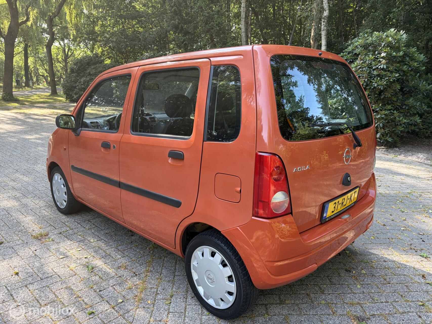 Foto van Opel Agila