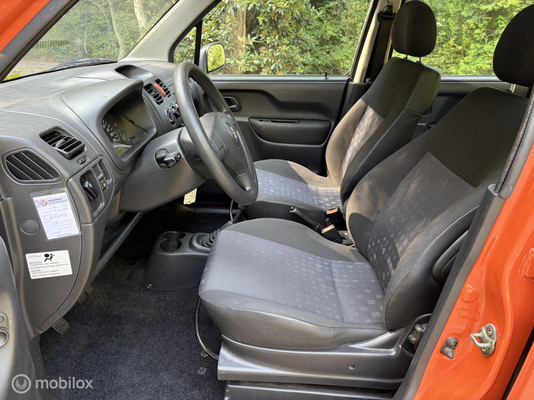 Foto van Opel Agila