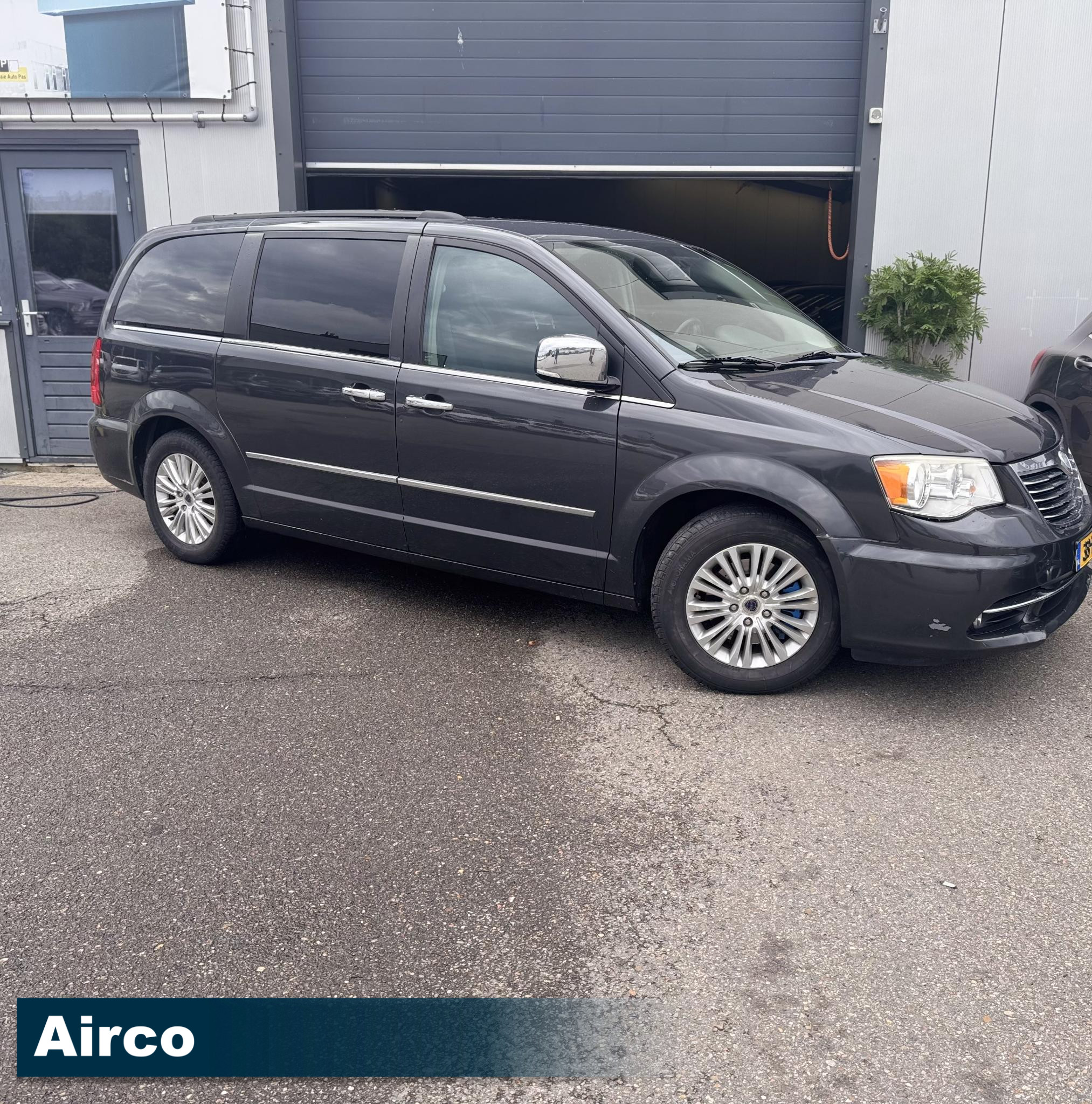Foto van Lancia Voyager