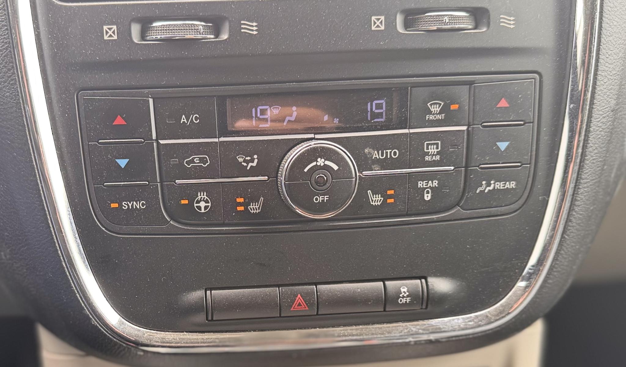 Foto van Lancia Voyager