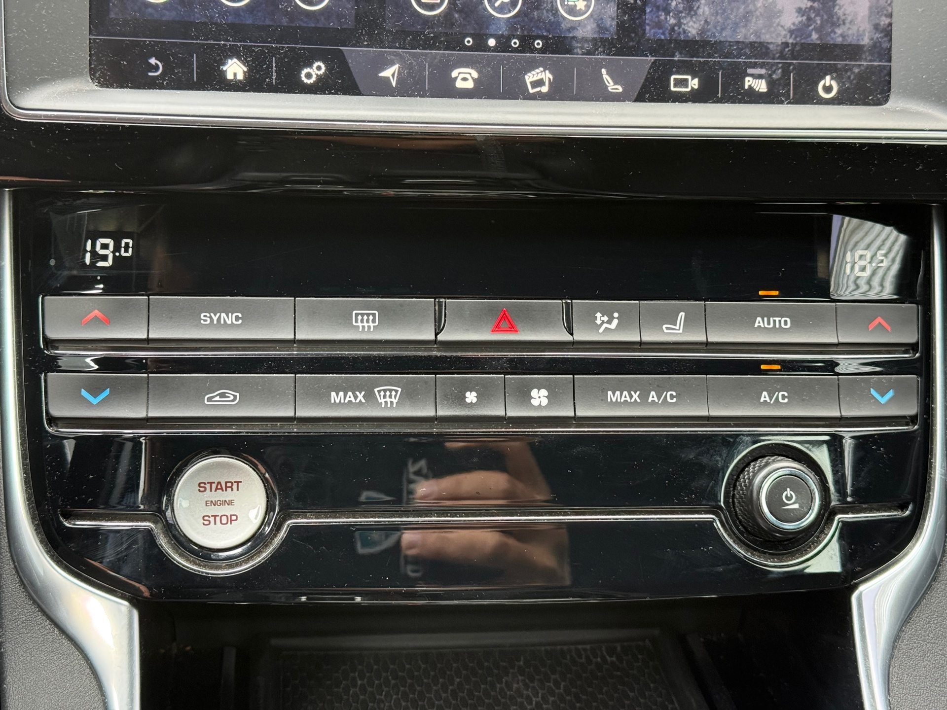 Foto van Jaguar Jaguar Xe
