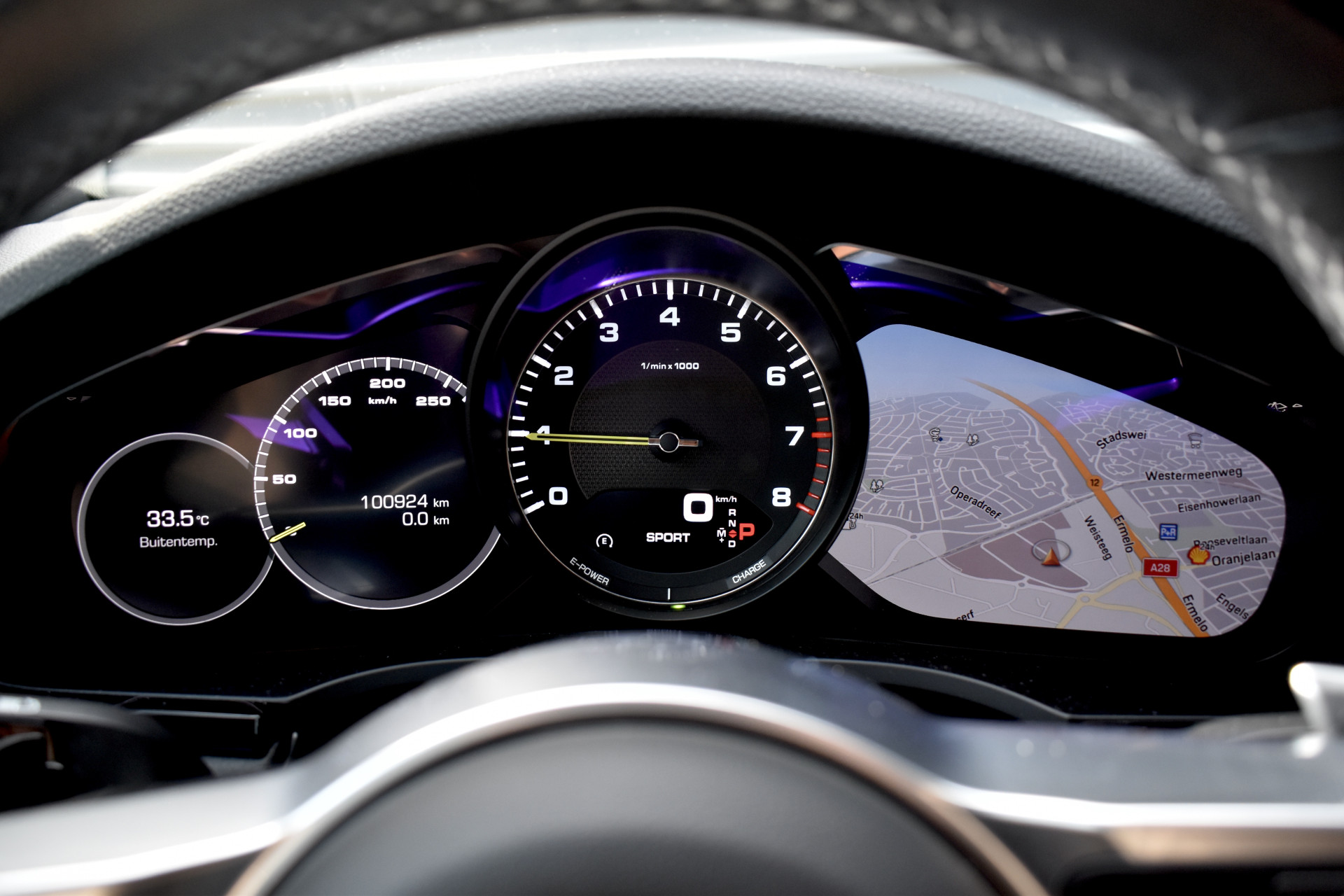 Foto van Porsche Cayenne E-hybrid