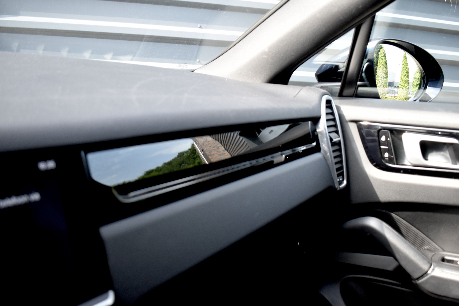 Foto van Porsche Cayenne E-hybrid