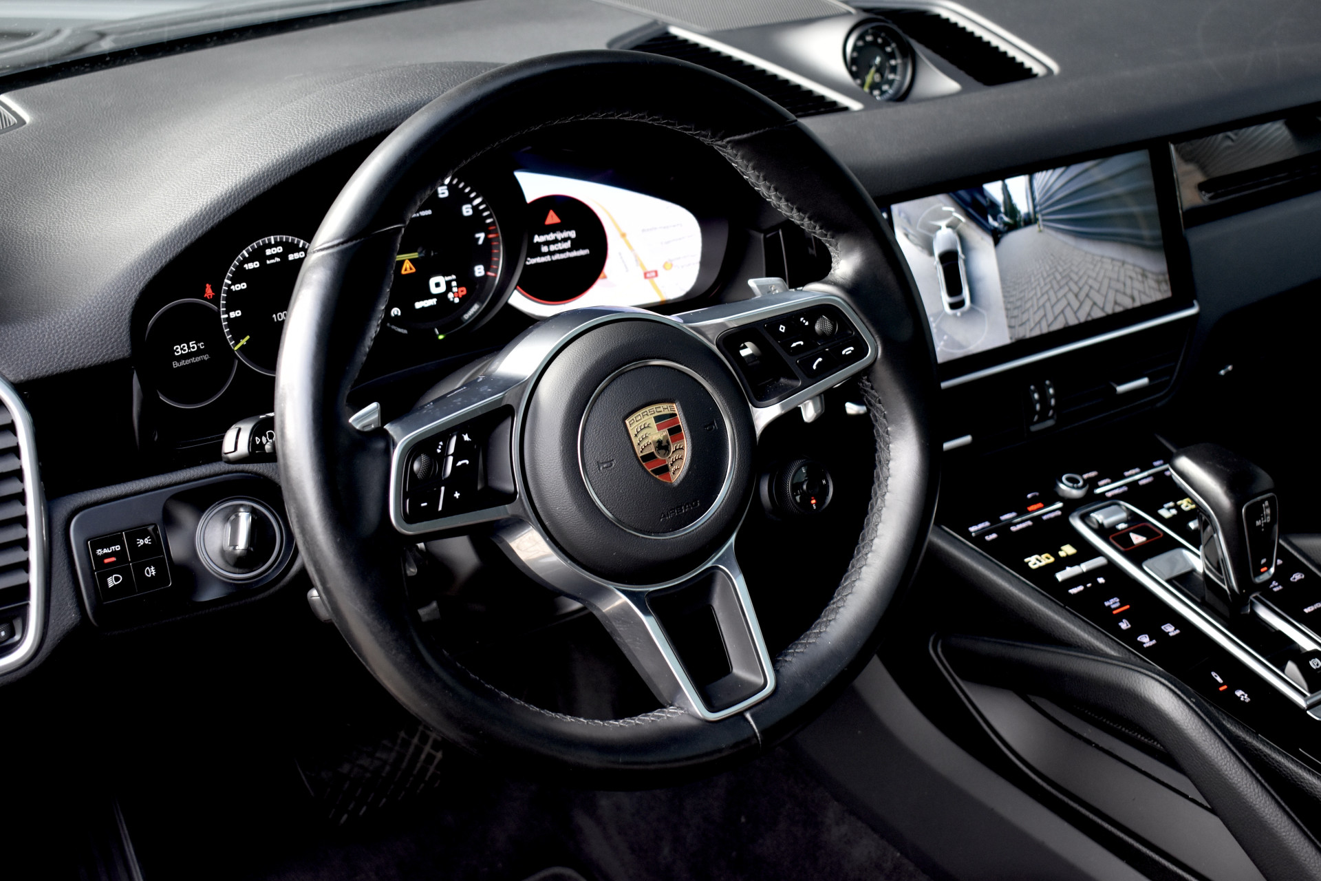 Foto van Porsche Cayenne E-hybrid