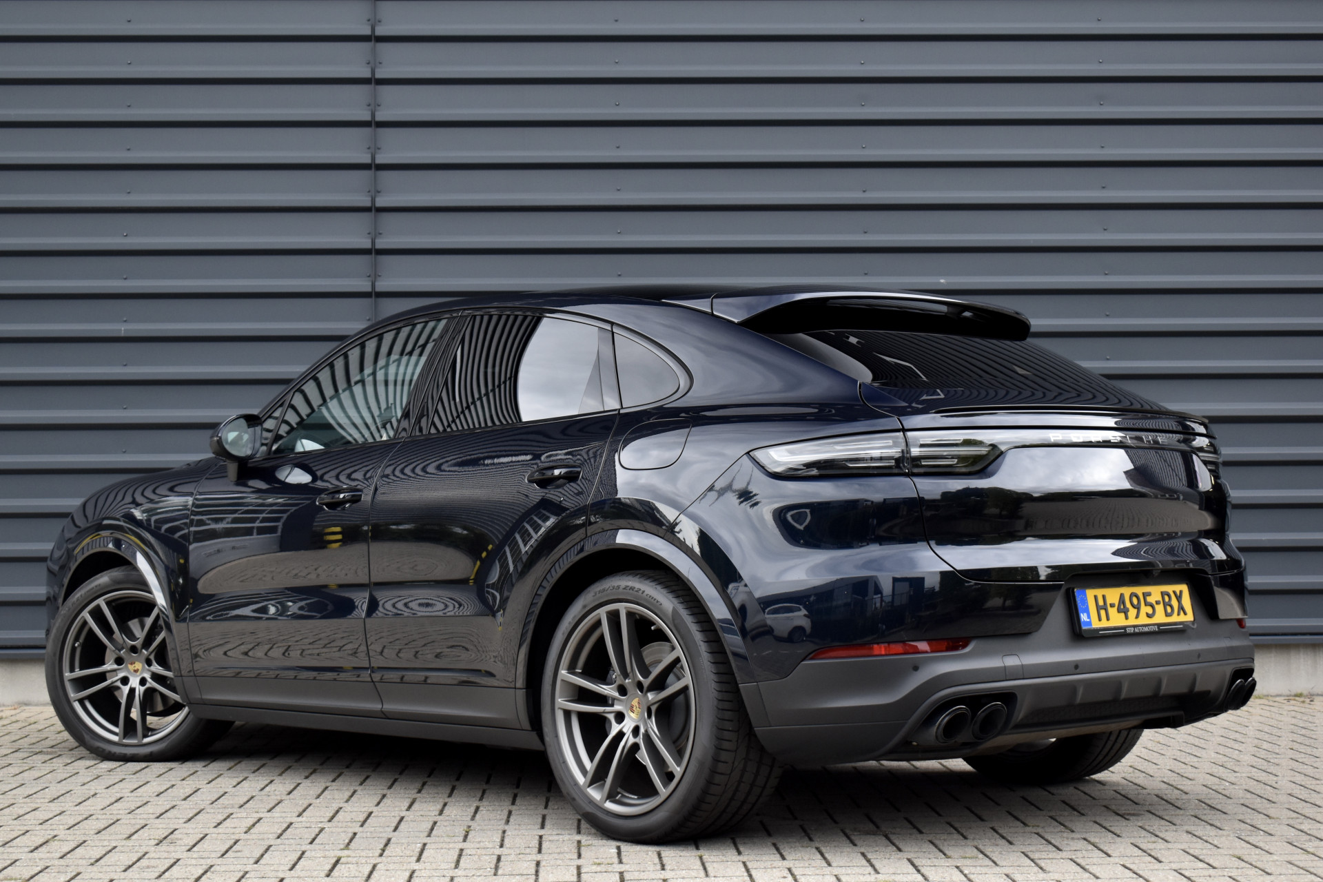 Foto van Porsche Cayenne E-hybrid