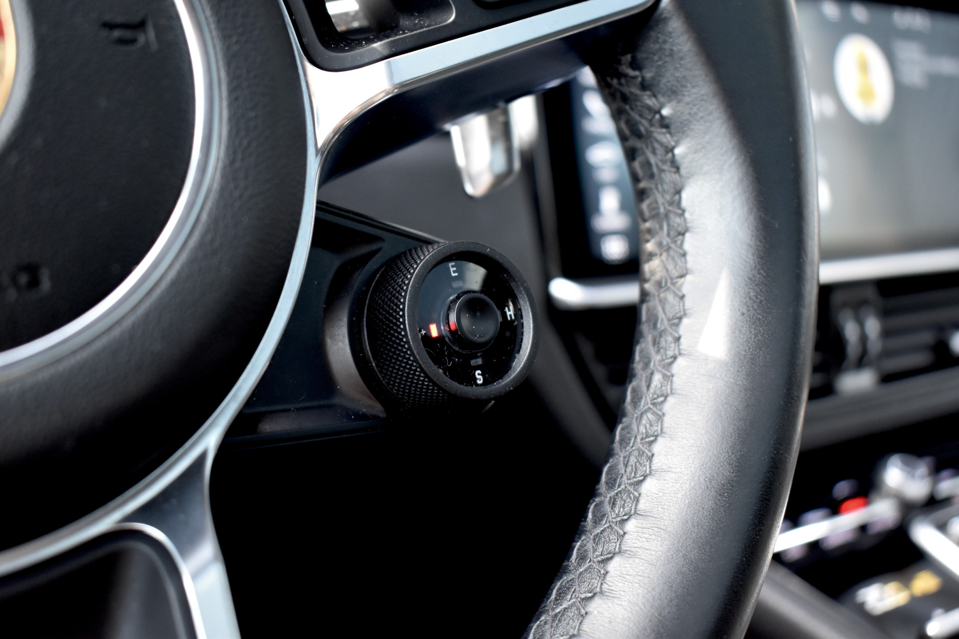 Foto van Porsche Cayenne E-hybrid