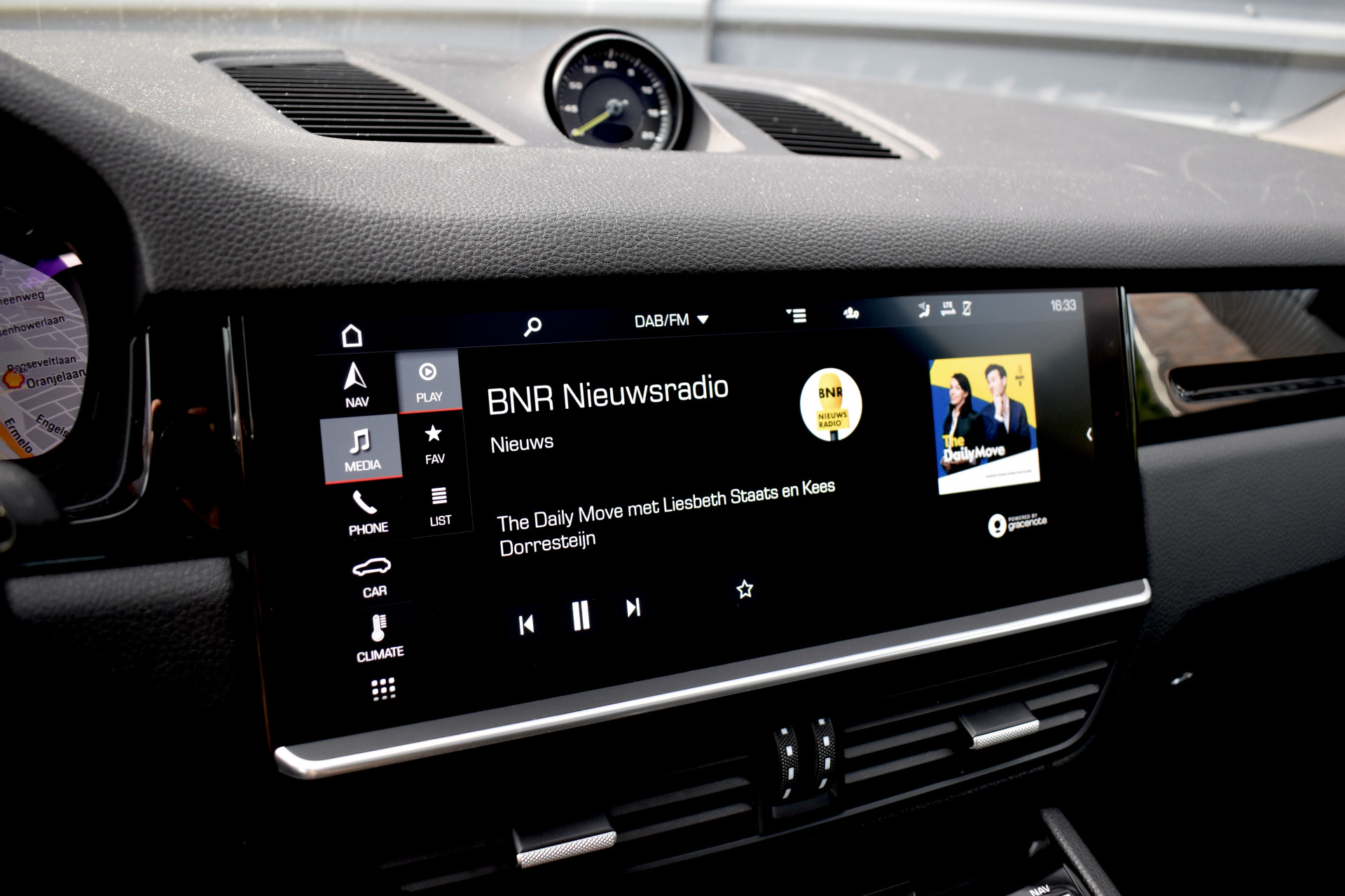 Foto van Porsche Cayenne E-hybrid