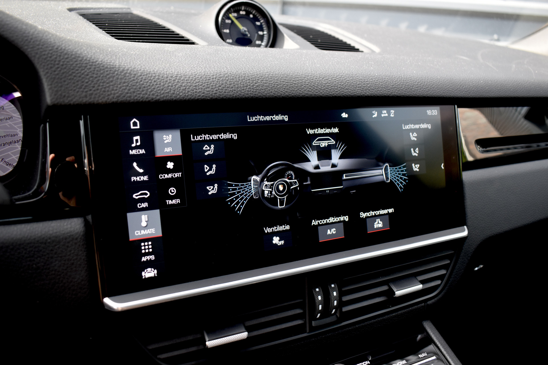 Foto van Porsche Cayenne E-hybrid