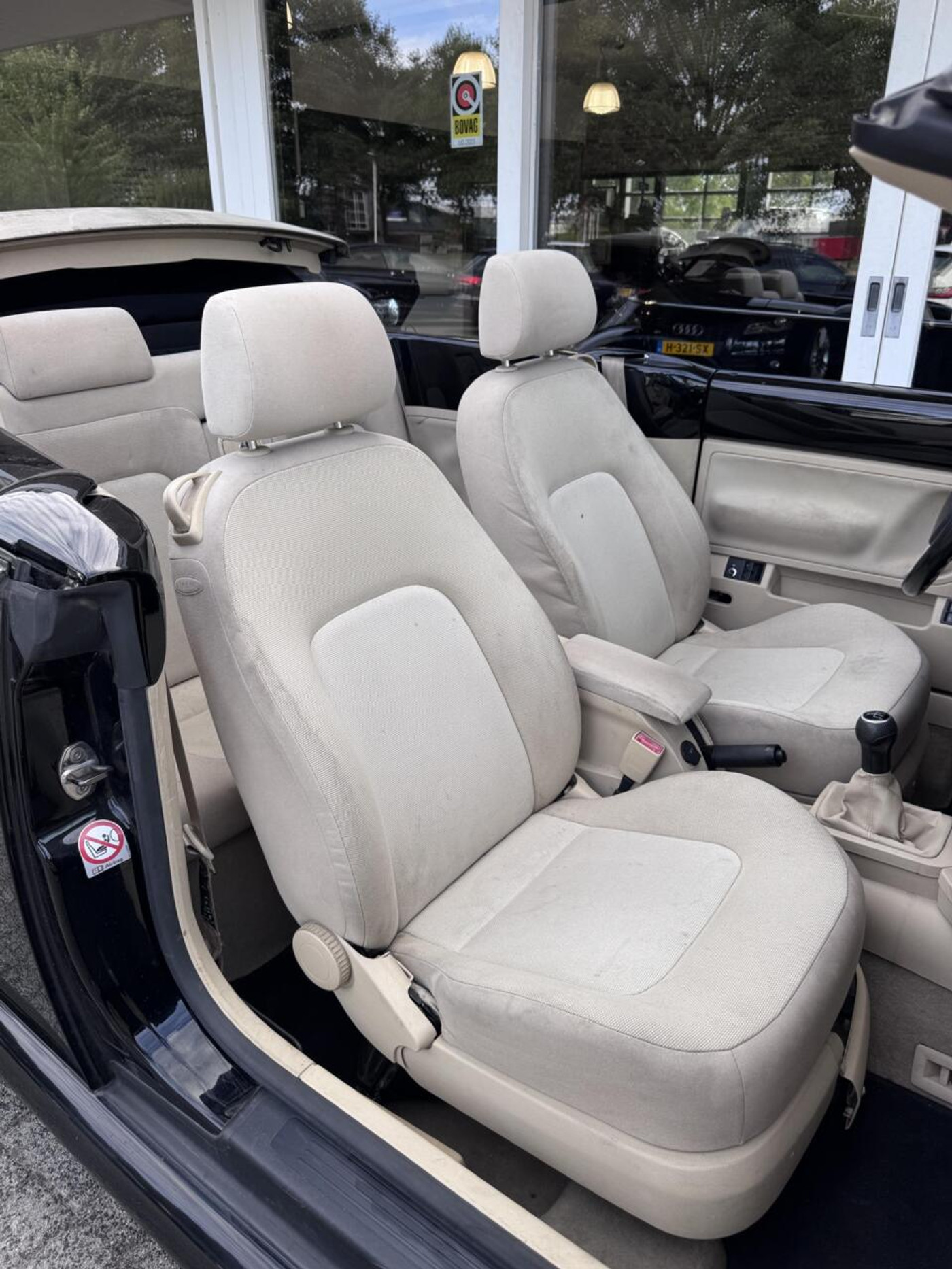 Foto van Volkswagen New Beetle Cabriolet