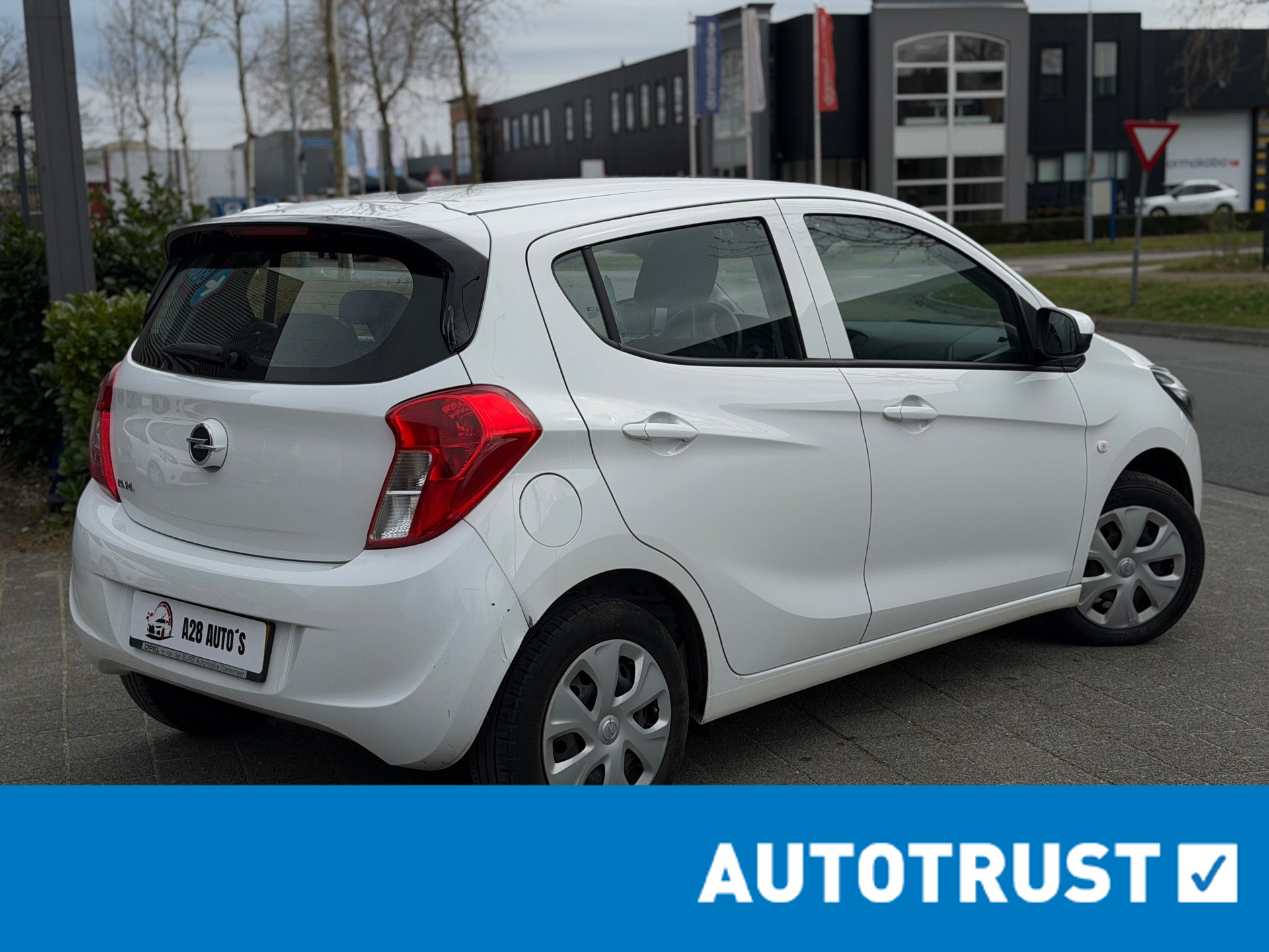 Foto van Opel Karl / Viva