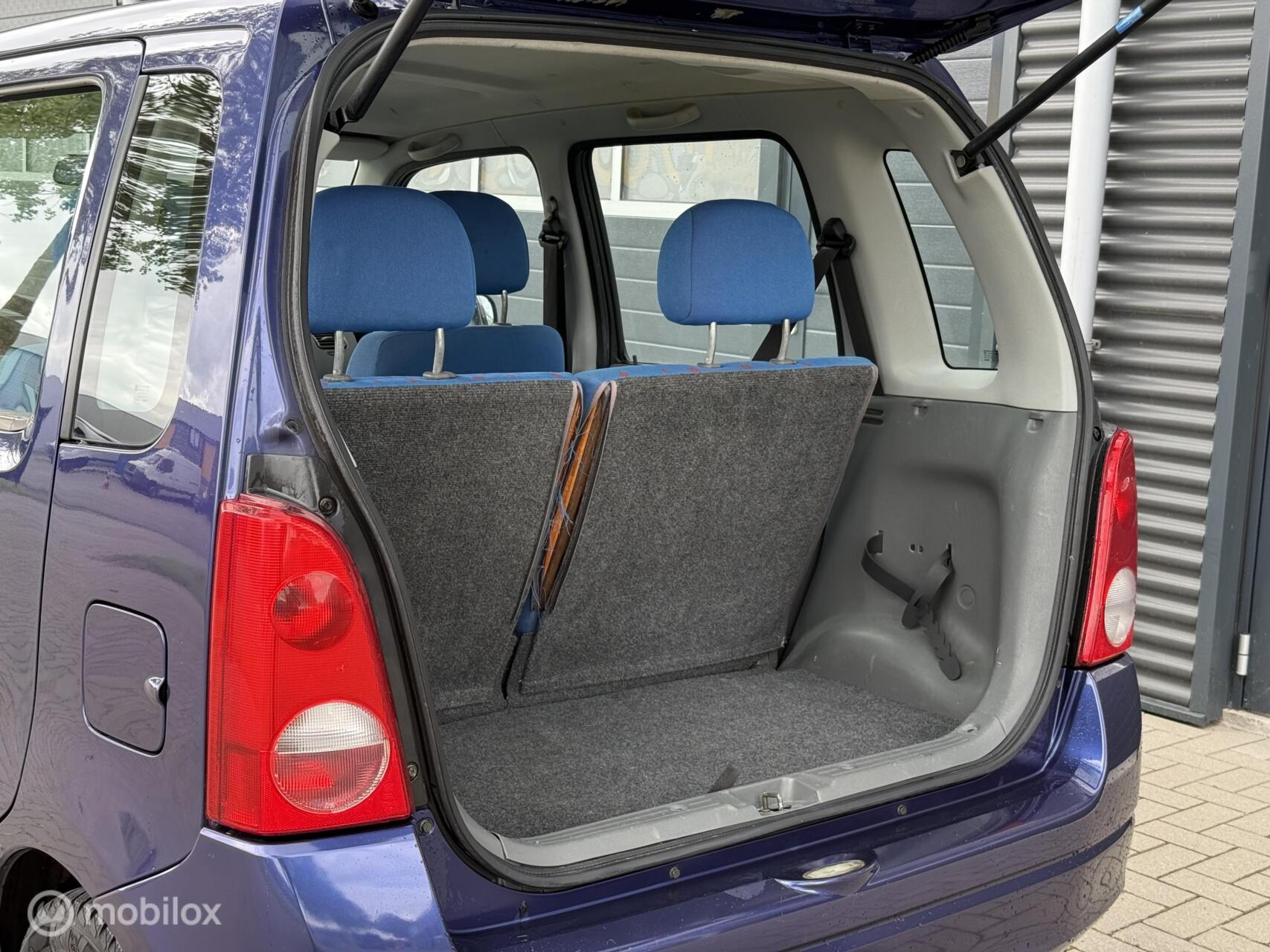 Foto van Opel Agila