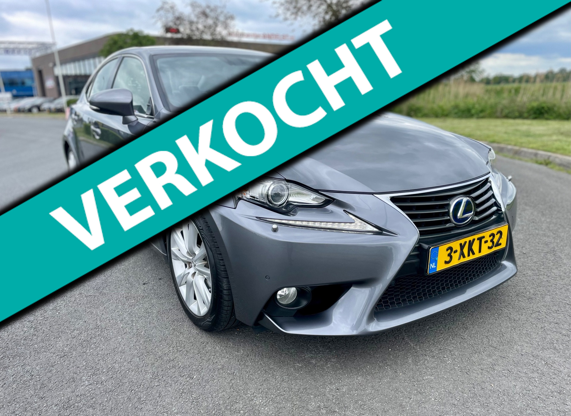 Lexus Lexus Is300h 300h Business Line Pro, Aut, Navi, Stlvrw, Leder, Pdc, Cam, Xenon, Cruise/Climate control, Geen import, Nap, Volledig oh! 2014 - voorkant
