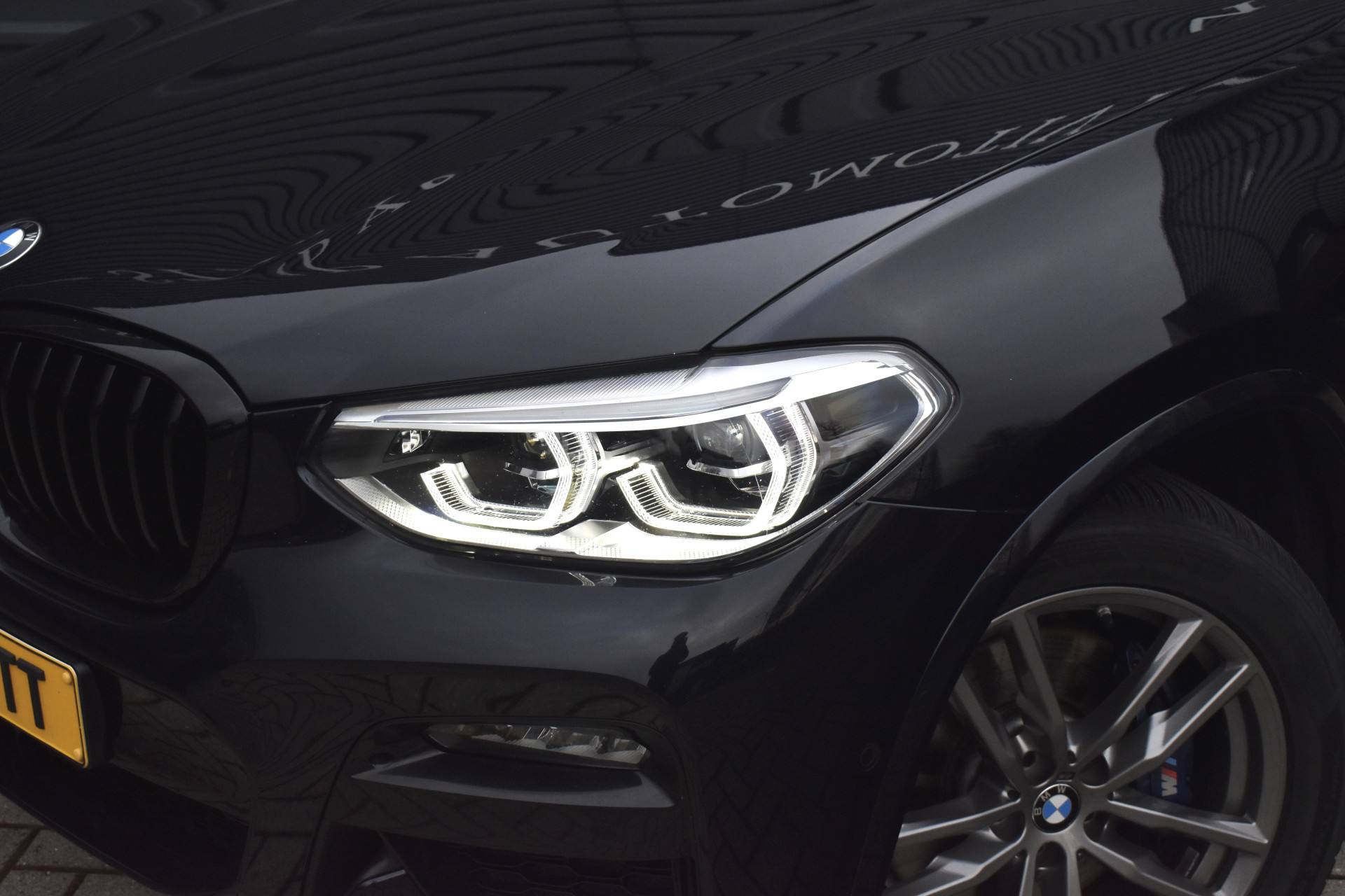 Foto van BMW X3 Xdrive30e