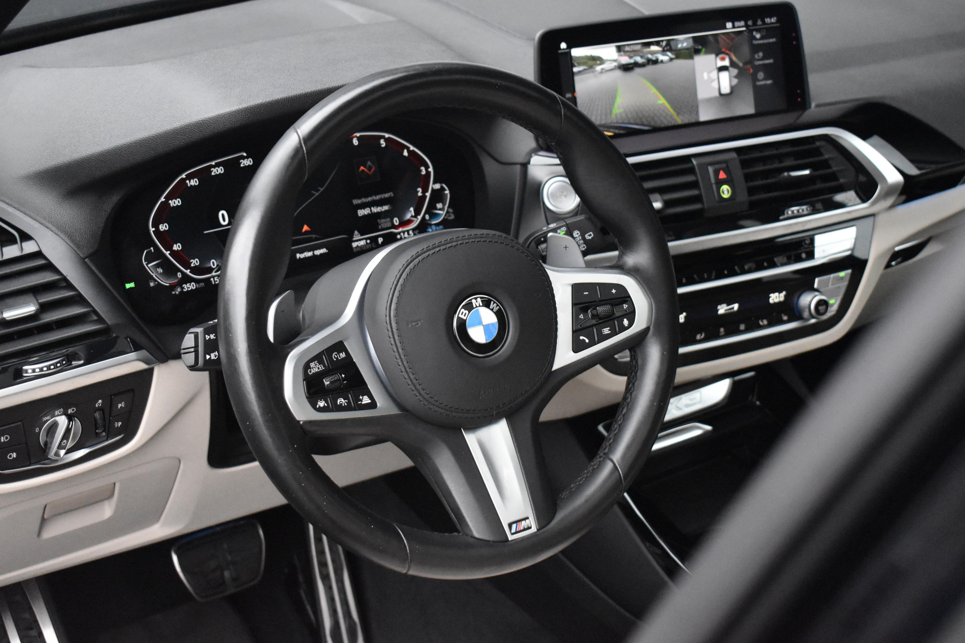 Foto van BMW X3 Xdrive30e