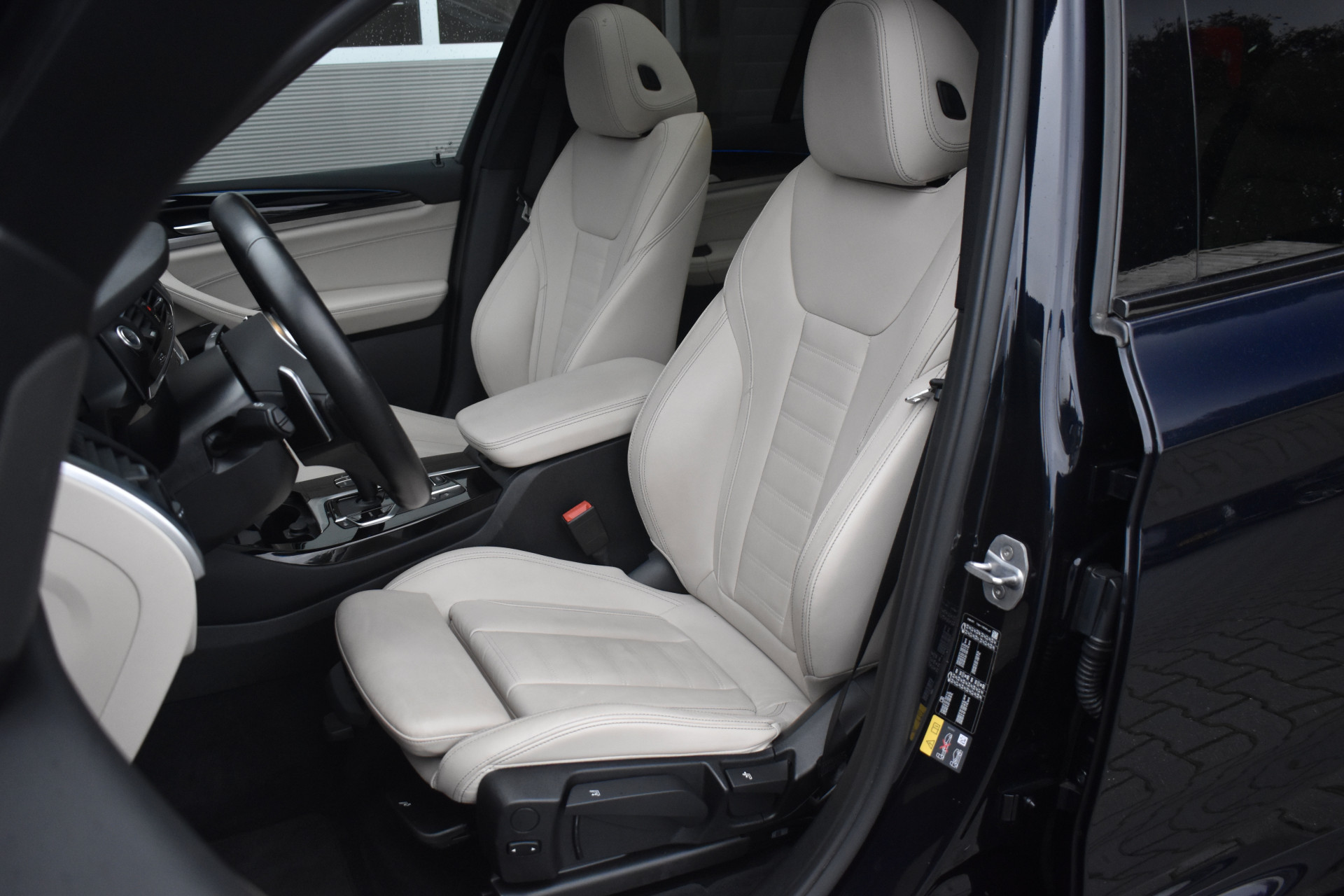 Foto van BMW X3 Xdrive30e