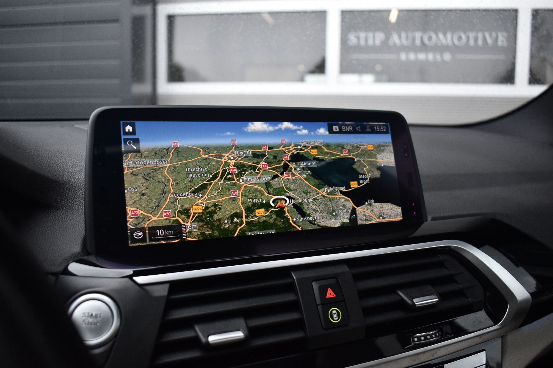 Foto van BMW X3 Xdrive30e