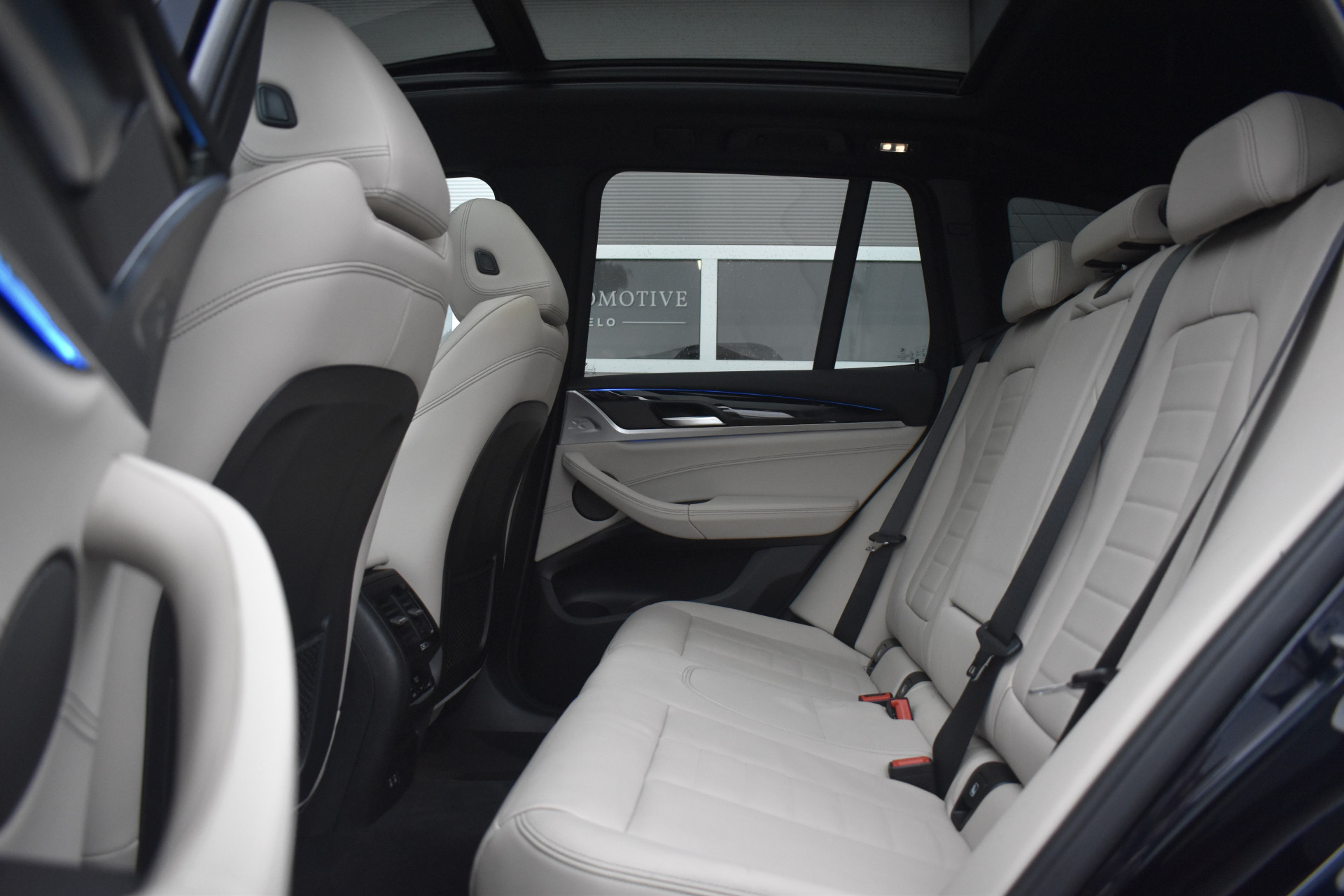 Foto van BMW X3 Xdrive30e