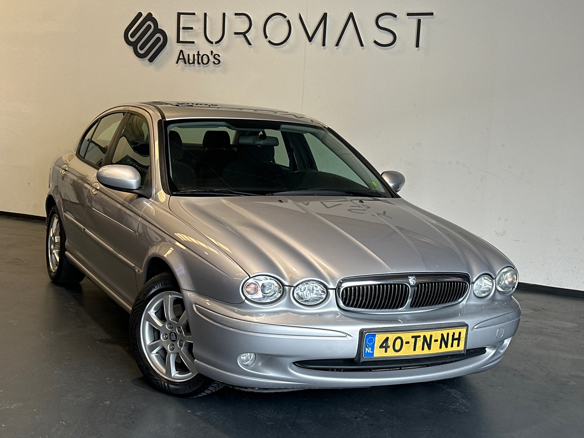 Foto van Jaguar X-type 2.0 V6